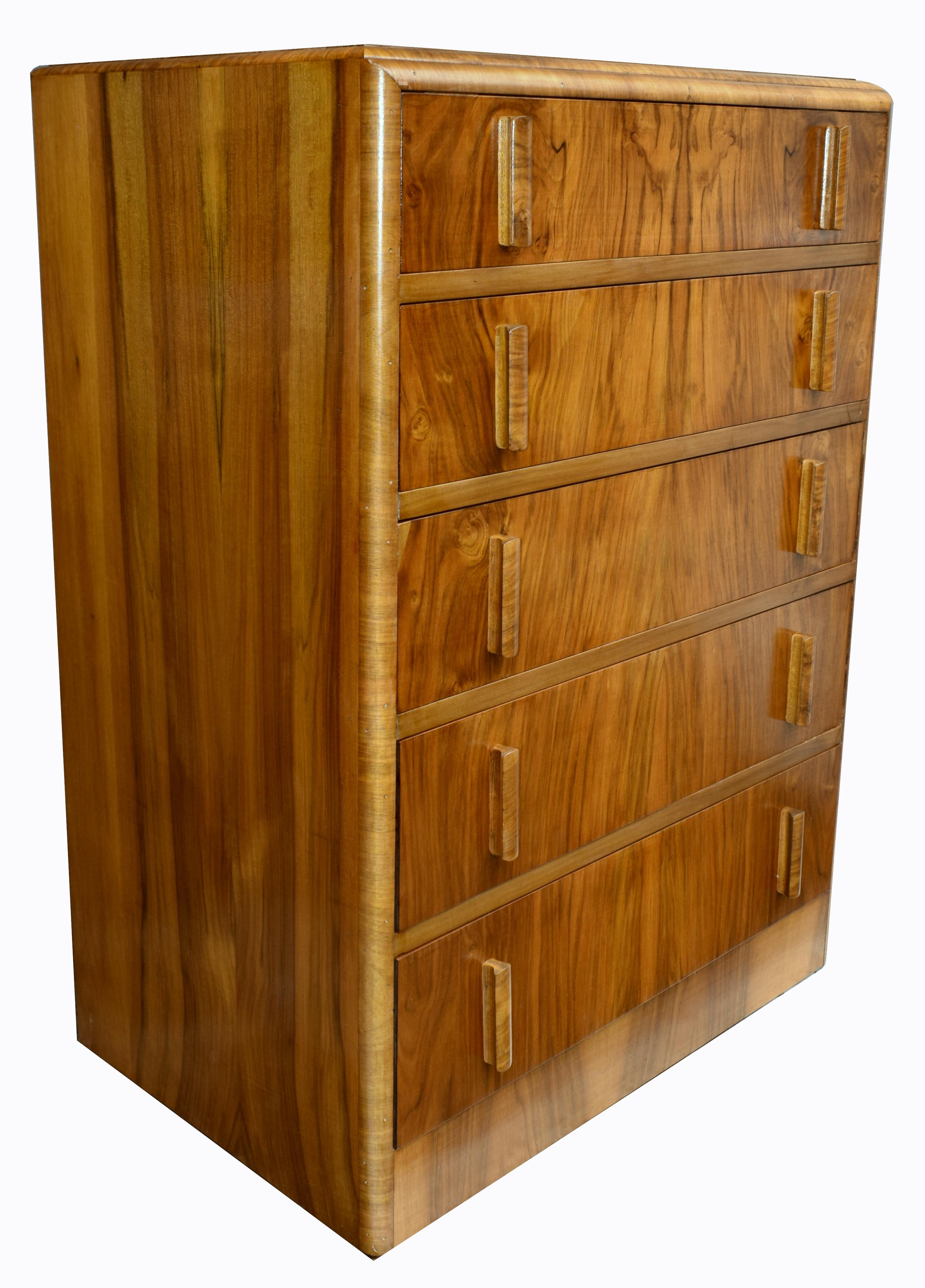 Art Deco Chest of Five Drawers, circa 1930 In Good Condition In Devon, England
