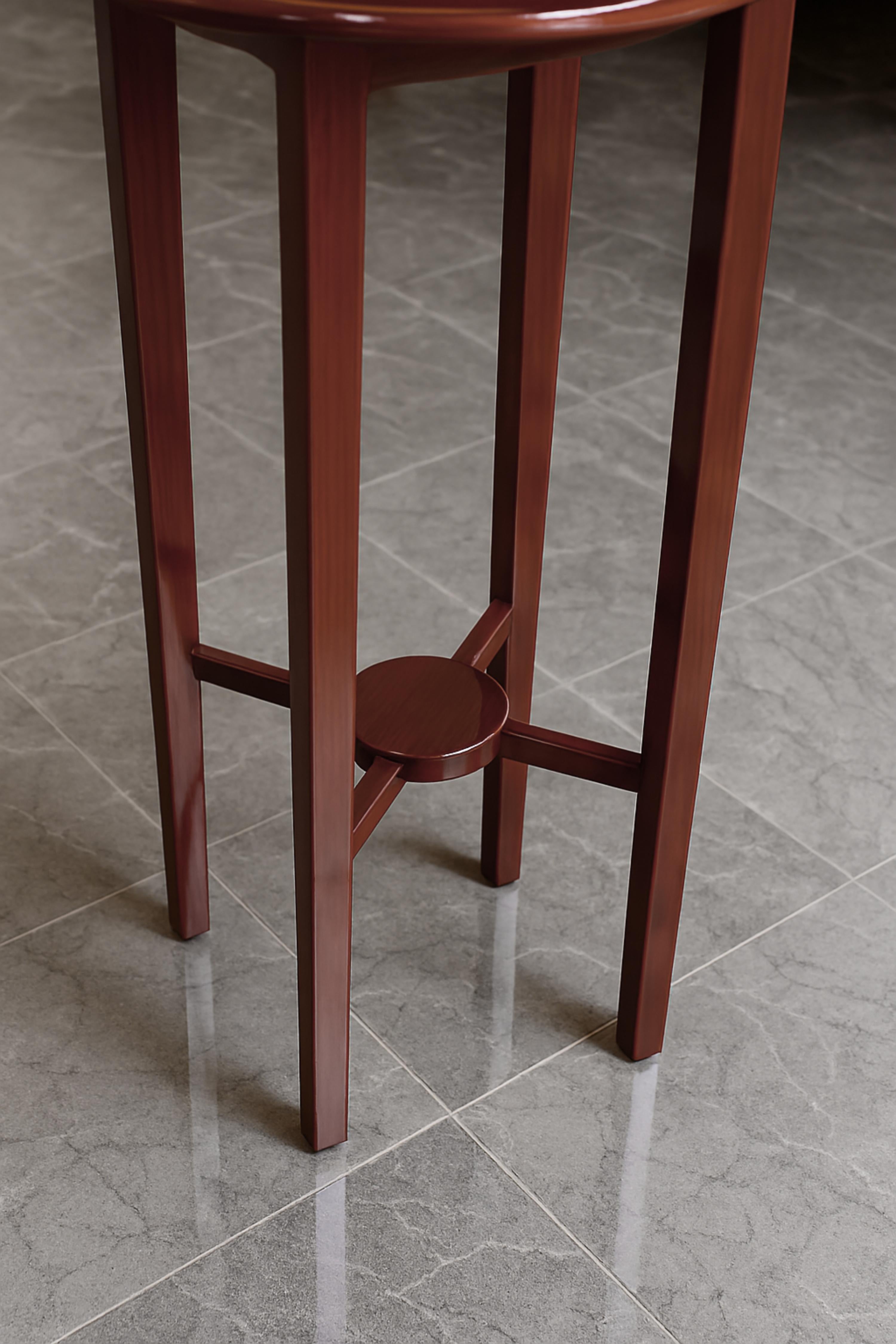 Art Deco Chestnut Side Table, 20th Century For Sale 8