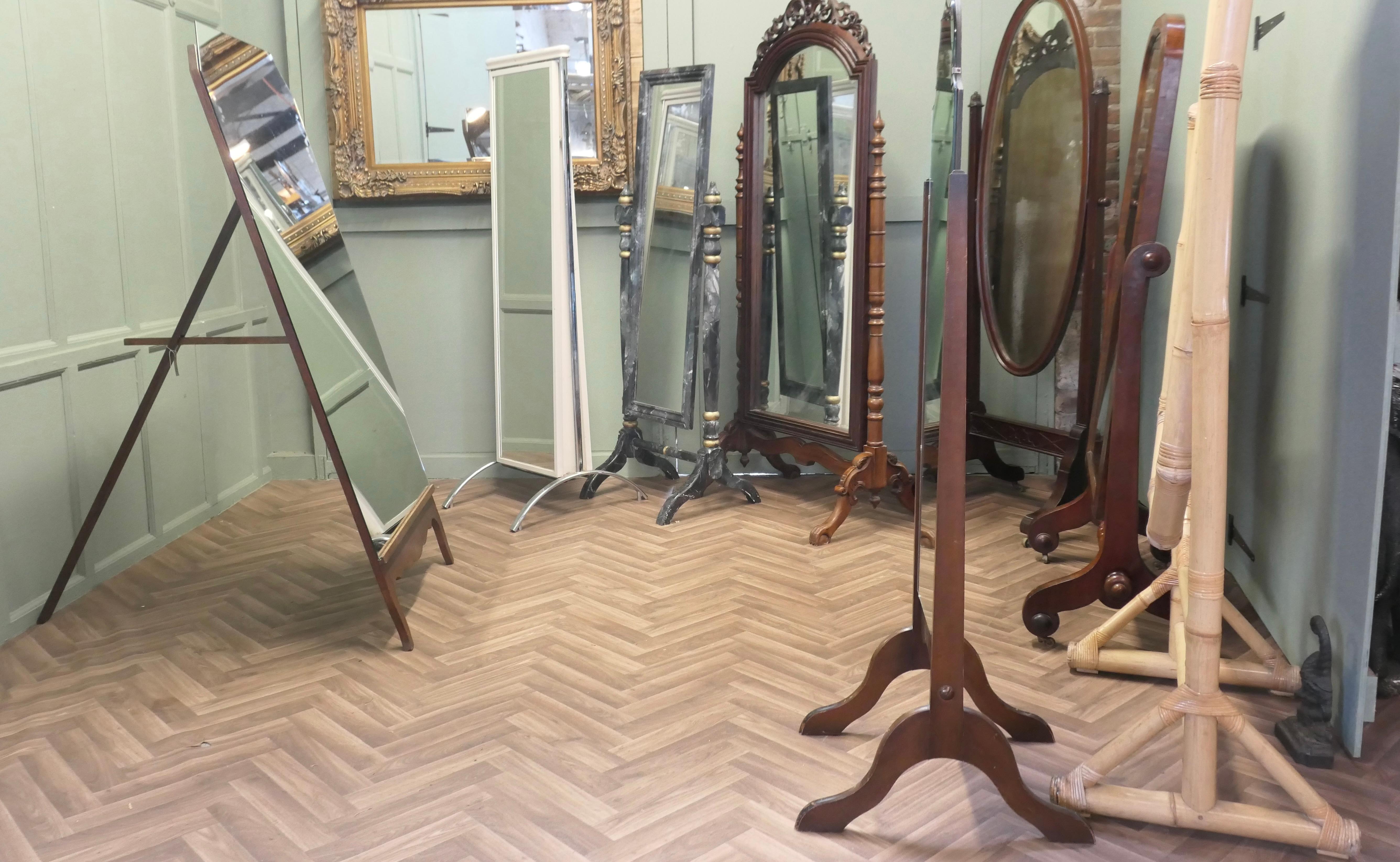 Art Deco Cheval Dressing Mirror von einem Gents Outfitters im Angebot 1