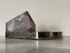 Art-Déco-Aschenbecher „Chez Quaglino“, London, England, aus der Zeit der Maschinenrevolution, versilbert