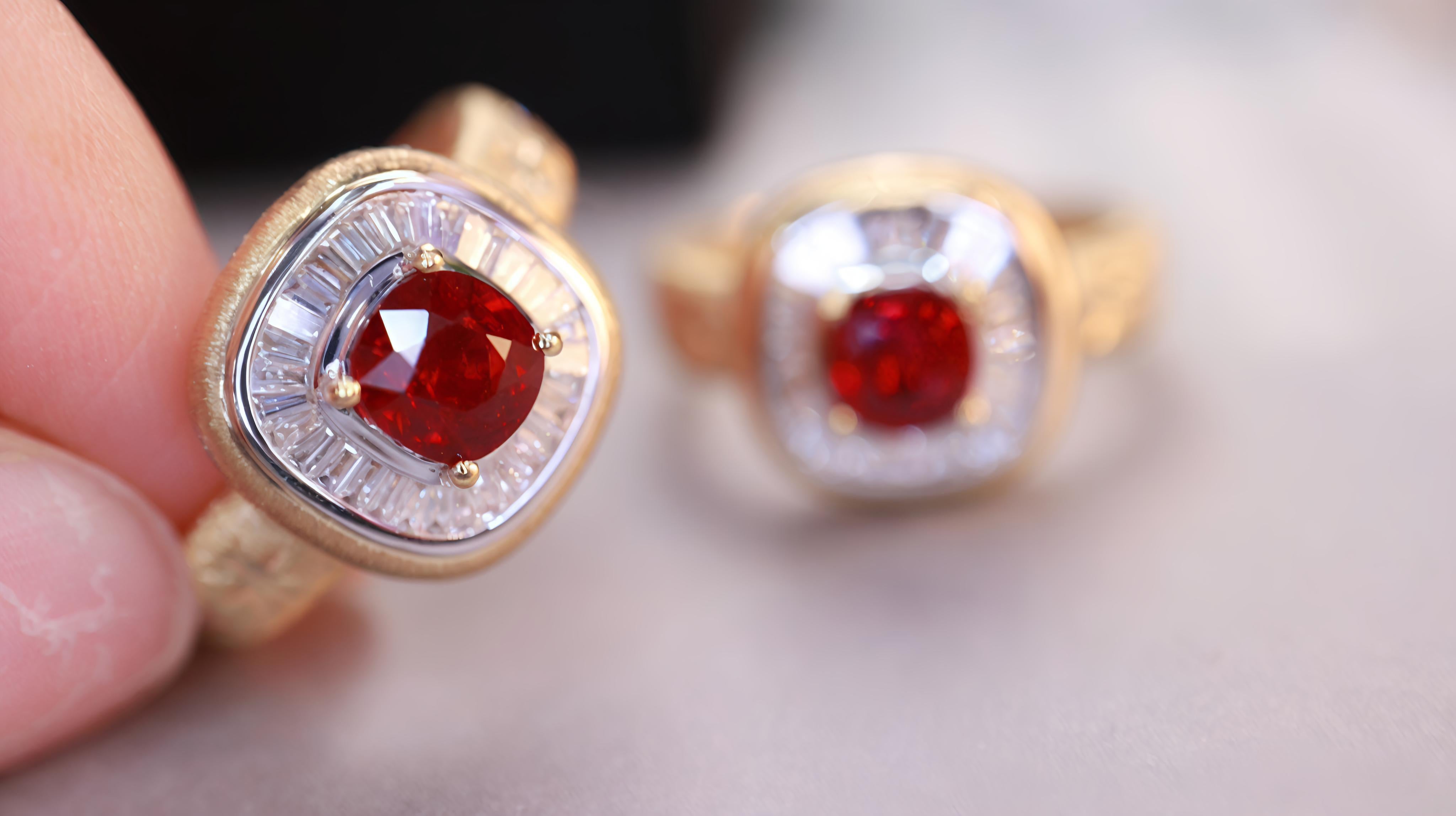 Art Deco Chic Design: Non Heated Ruby Ring Inlaid with Diamonds In New Condition For Sale In Kowloon, HK