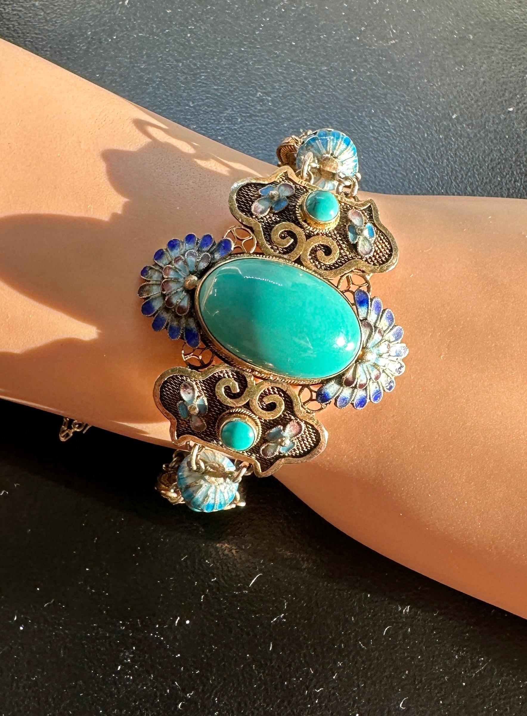 Donna Bracciale d'esportazione cinese Art Deco Bracciale con smalto turchese e argento dorato Fiore di loto in vendita