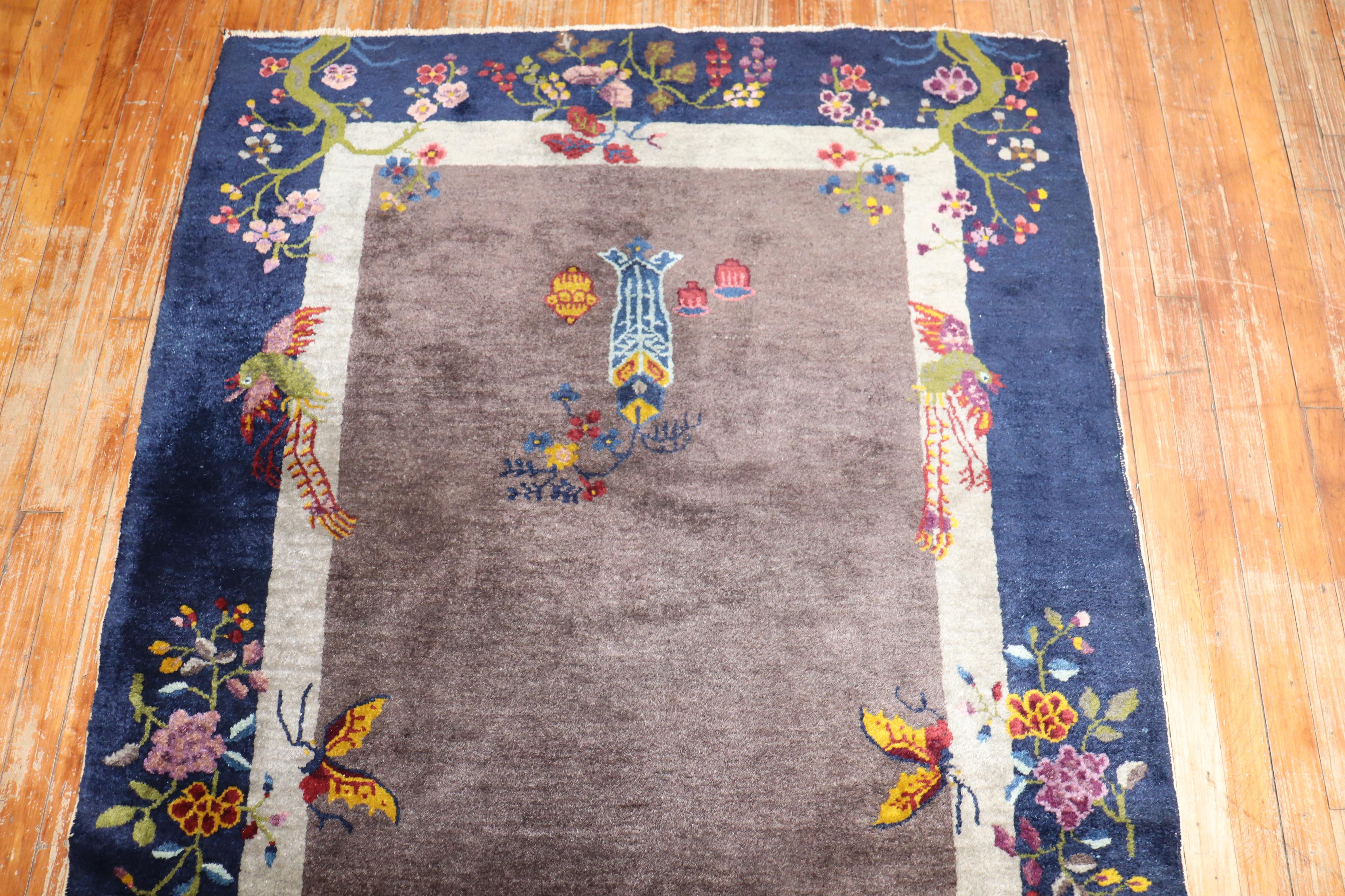 Art Deco Chinese Rug In Good Condition For Sale In New York, NY