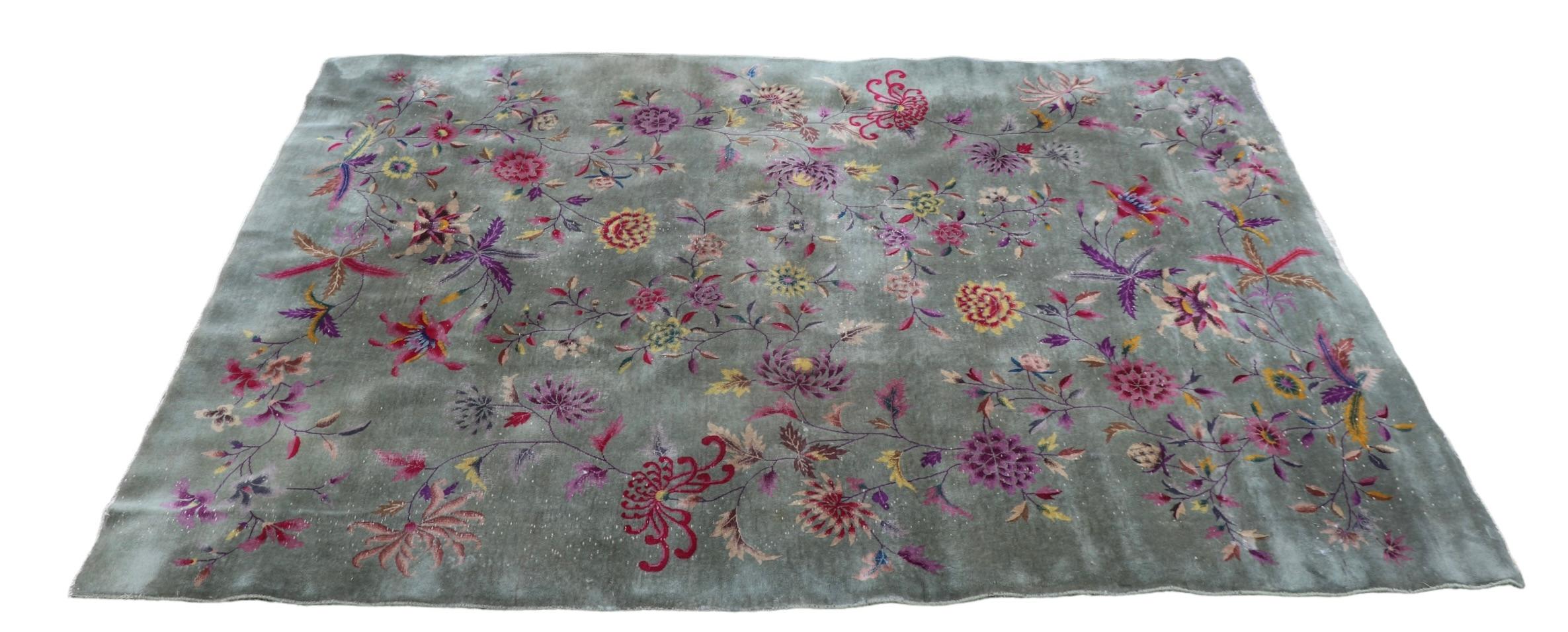 20th Century Art Deco Chinese Rug with Floral Motif c. 1920/1930's For Sale