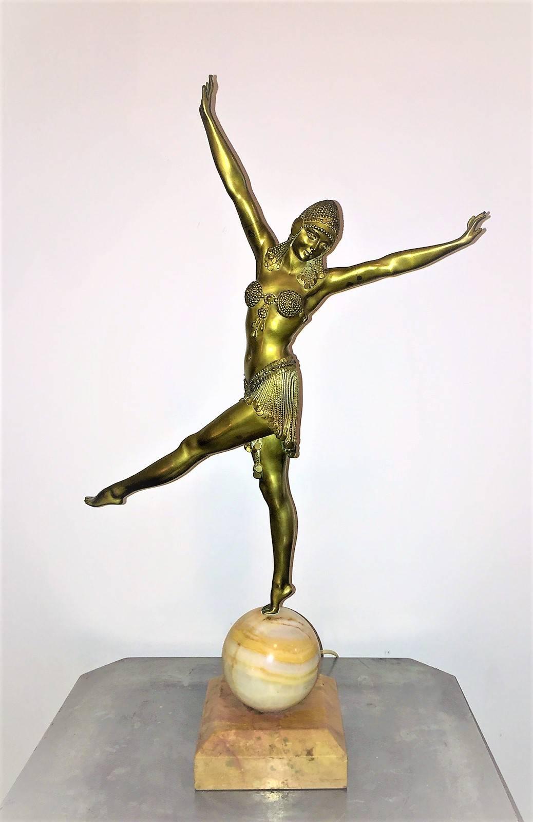 Rare Chiparus Luminaire Dimitre Chiparus 'Dancer of Palmyra’ Gilded Bronze. All original, 25