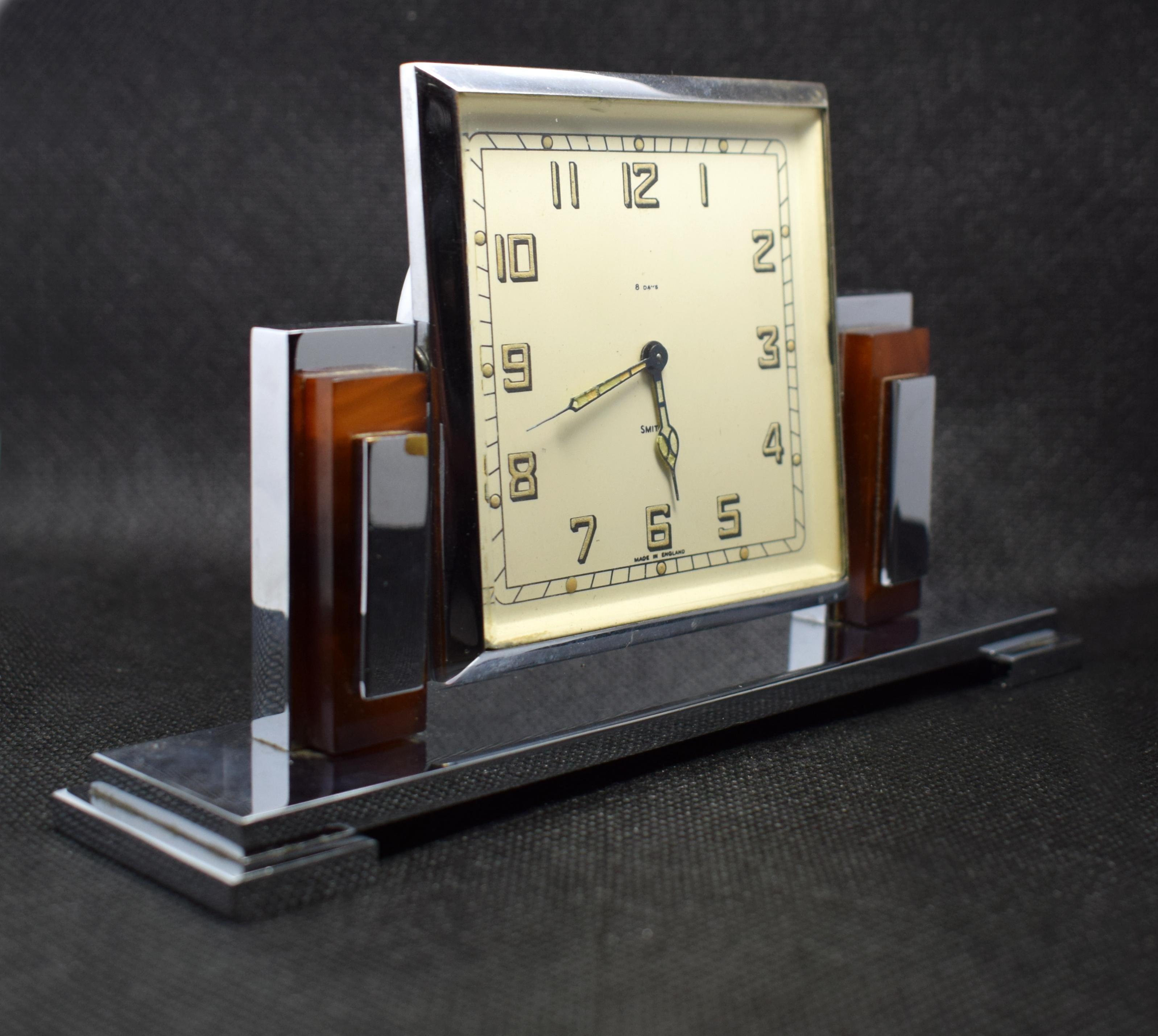 20th Century Art Deco Chrome and Bakelite Eight Day Clock, circa 1930