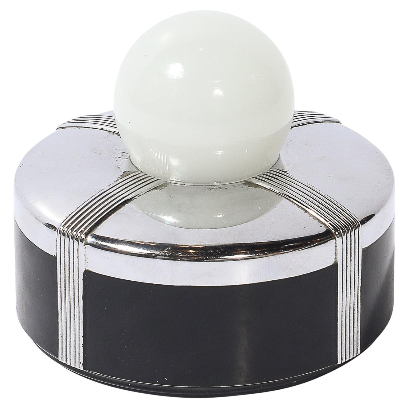 Torcia portatile Art Deco in cromo e bachelite "Masterlite" di Eveready