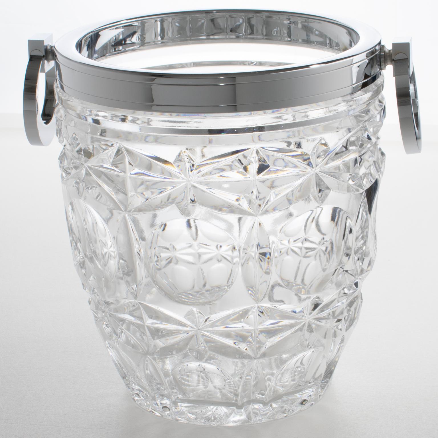 Art Deco Champagner-Eiskübel aus Chrom und Kristall von Alois Straszak für Le Crabe (Art déco) im Angebot