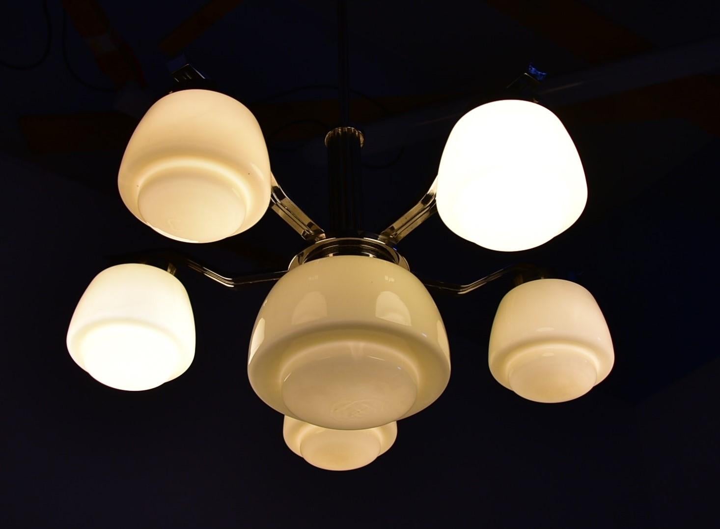 Lampadario Art Deco in vetro e cromo, anni '1920 in vendita 12