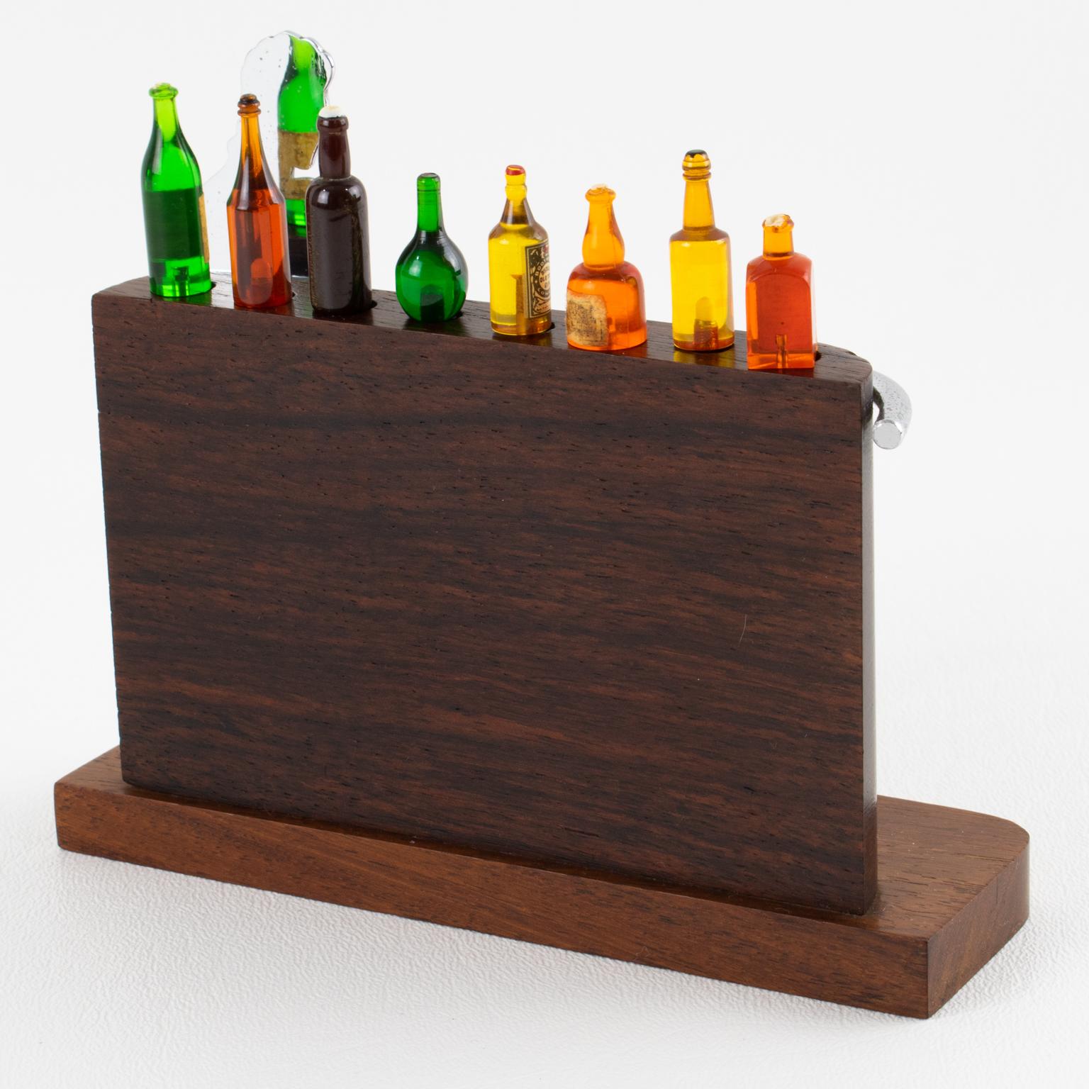 Art Deco Chrom und Makassar Holz Cocktail Picks, Dame an der Bar, um 1930 im Zustand „Gut“ im Angebot in Atlanta, GA
