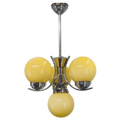 Lampadario Art Deco in cromo e vetro opalino, Cecoslovacchia