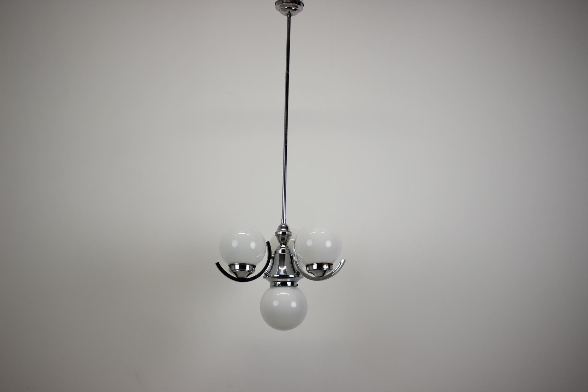 Art Déco Lampadario Art Deco cromato, anni '30, Cecoslovacchia in vendita