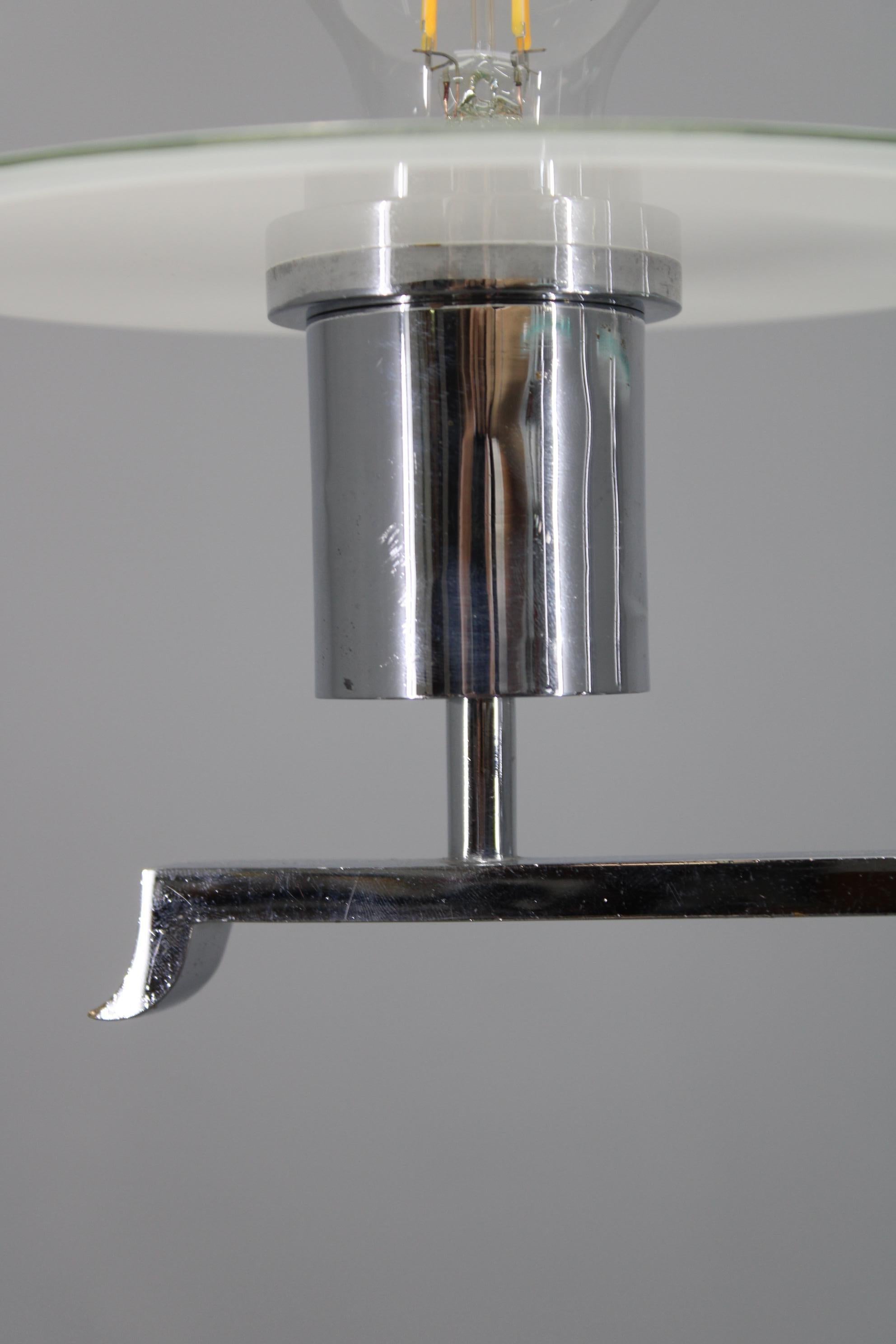 Art Deco Chrome and Sandblasted Glass Chandelier, Czechoslovakia, 1940s im Zustand „Gut“ im Angebot in Praha, CZ