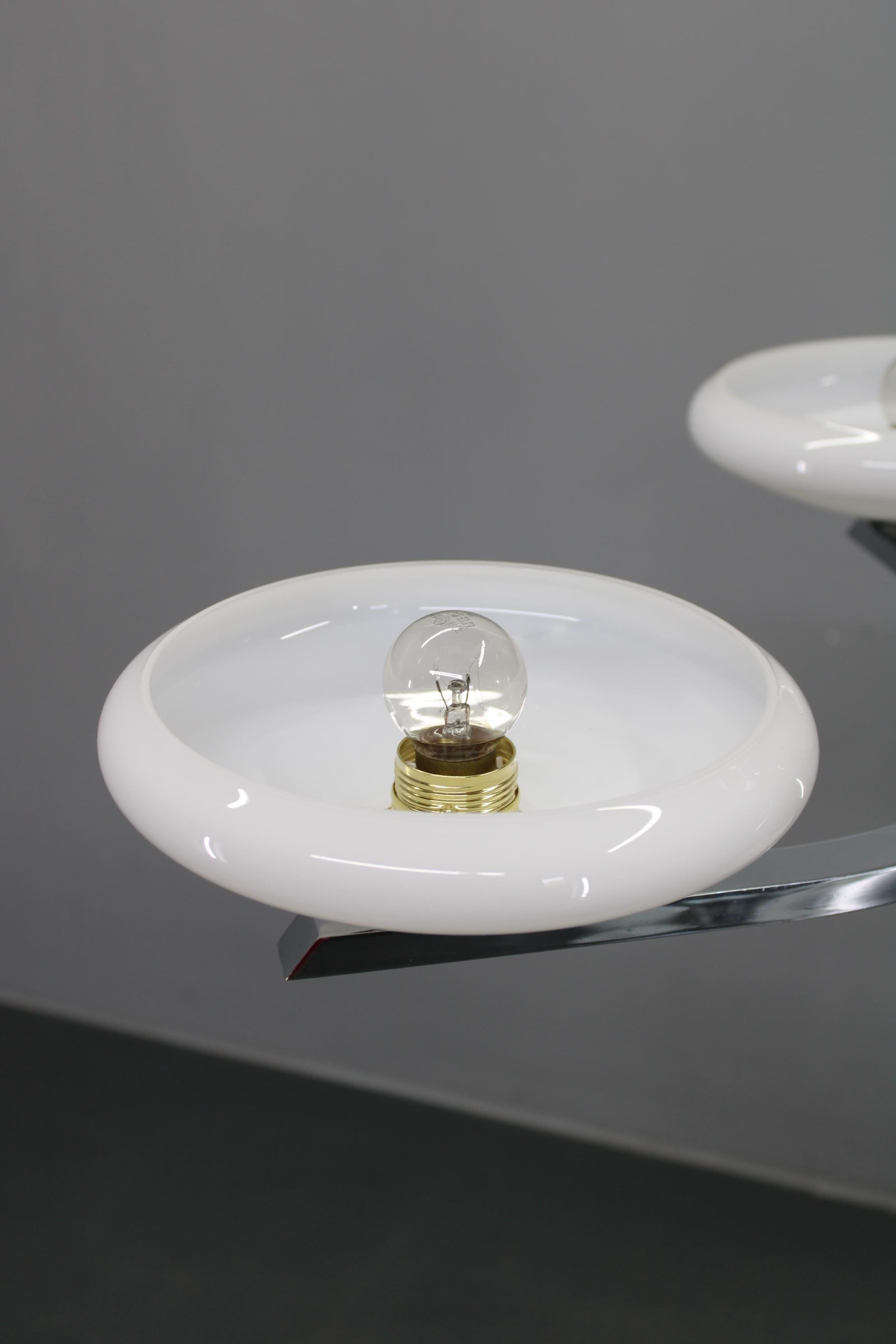 Art Deco Chrome and Walnut Chandelier with Milky Glass Shades, Czechoslovakia, 1 im Zustand „Gut“ im Angebot in Praha, CZ