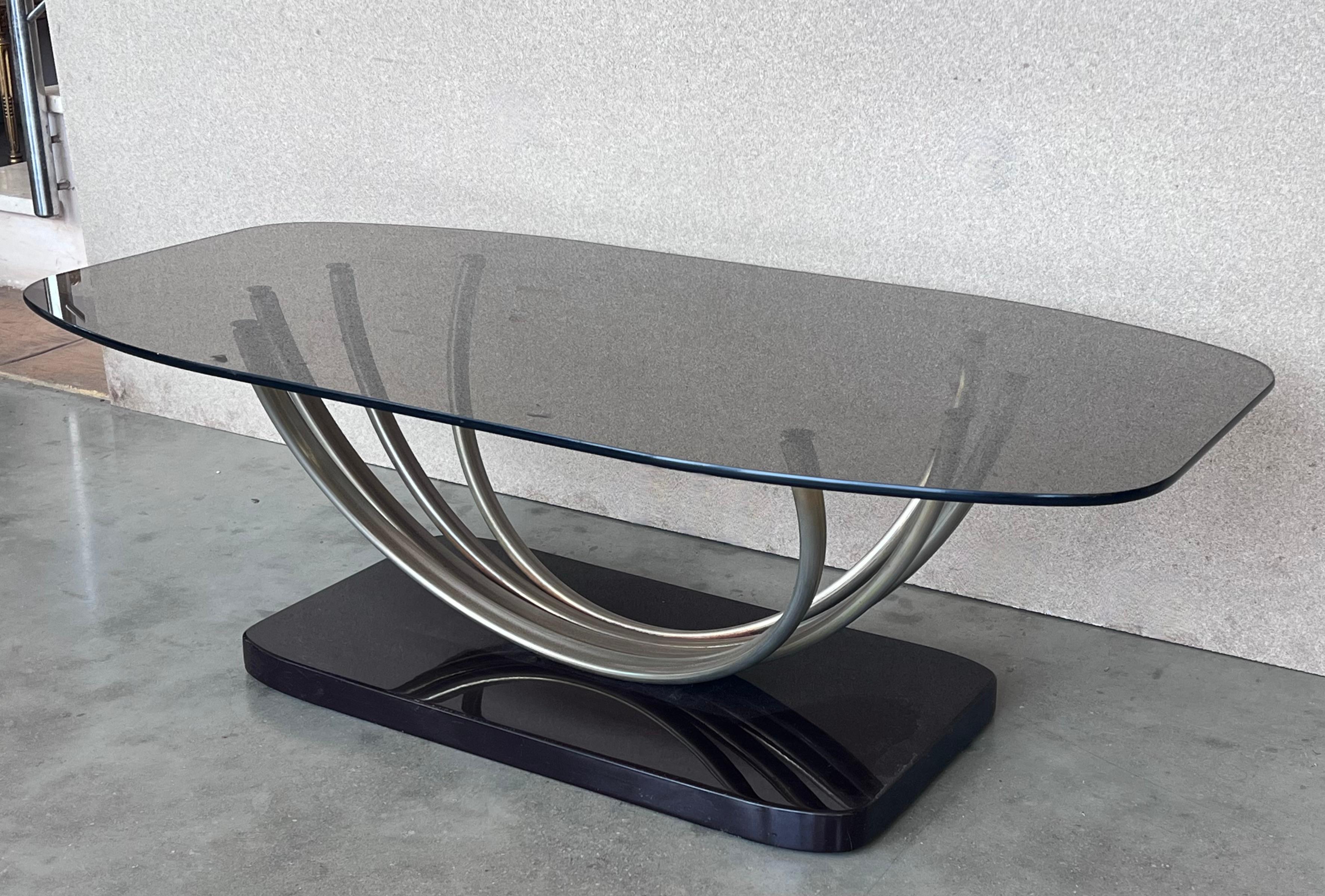 Italian Art Decó Chrome Coffee Table with Fumé Glass Top and Ebonized Base For Sale