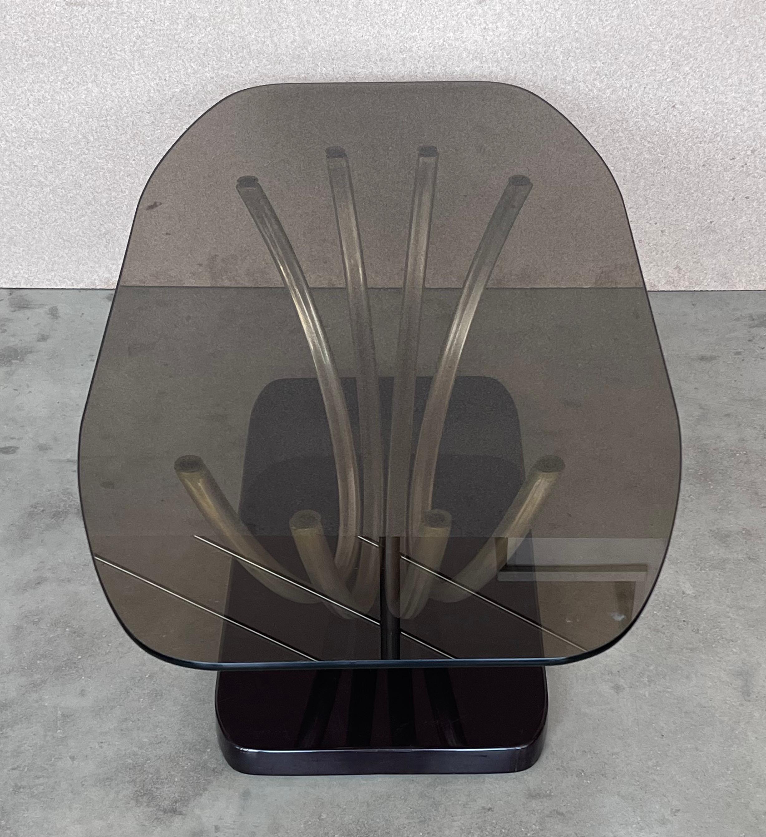 Art Decó Couchtisch aus Chrom mit Fumé-Glasplatte und ebonisiertem Sockel im Angebot 1