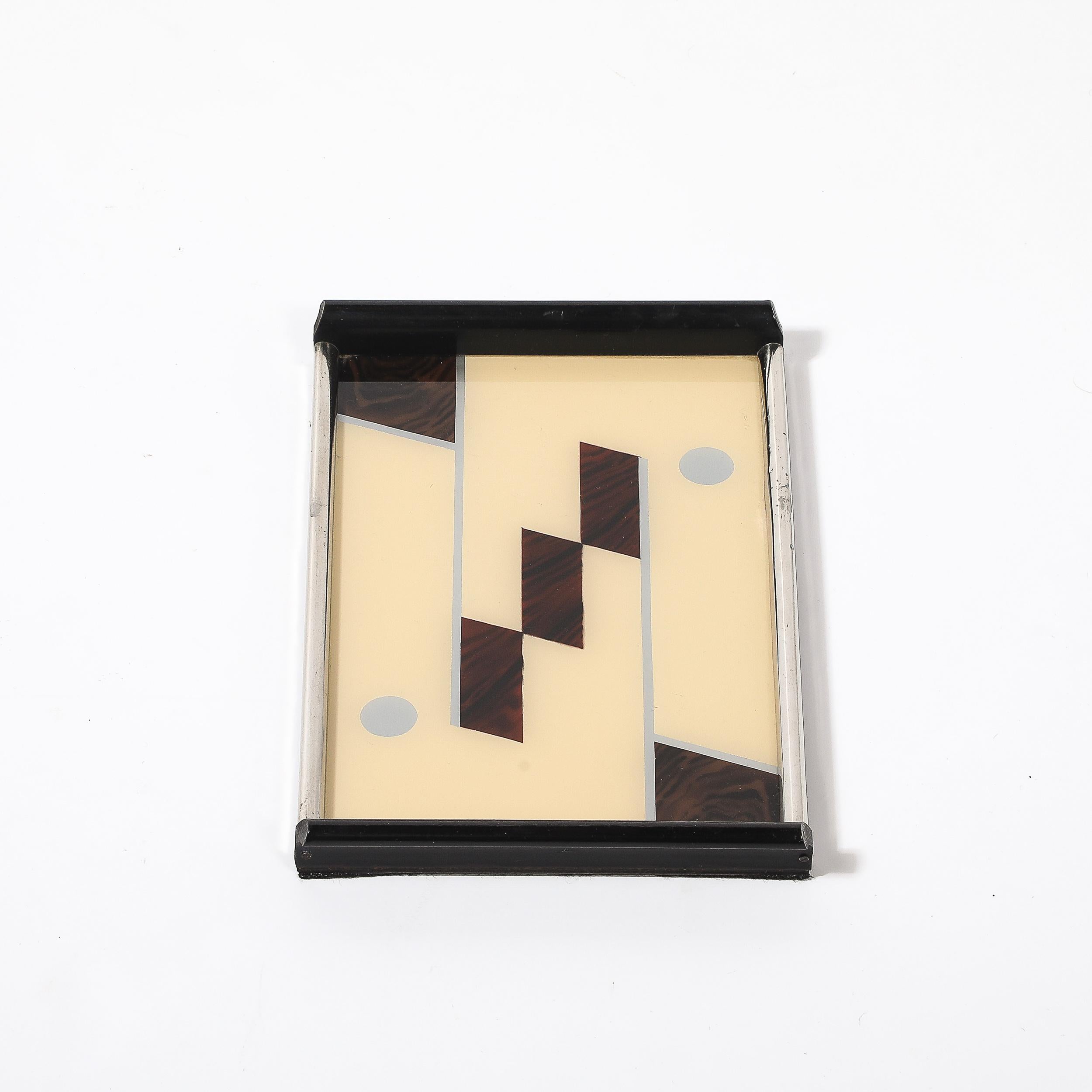 Allemand Plateau Art Déco en chrome et églomisé, crème et ambre, avec détails linéaires argentés en vente