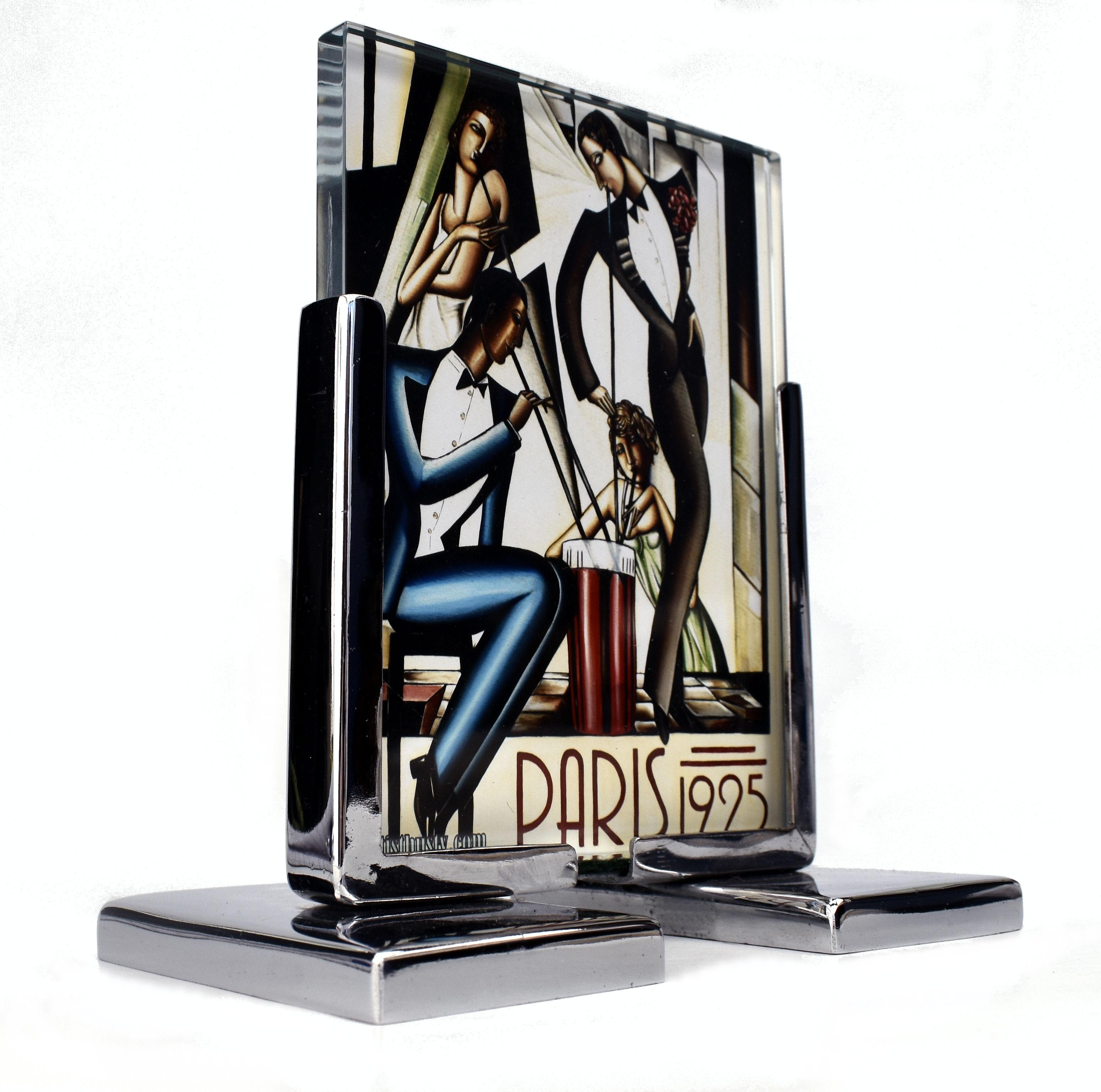 Art Deco Chrome & Glass Free Standing Picture Frame, circa 1930 In Good Condition For Sale In Devon, England