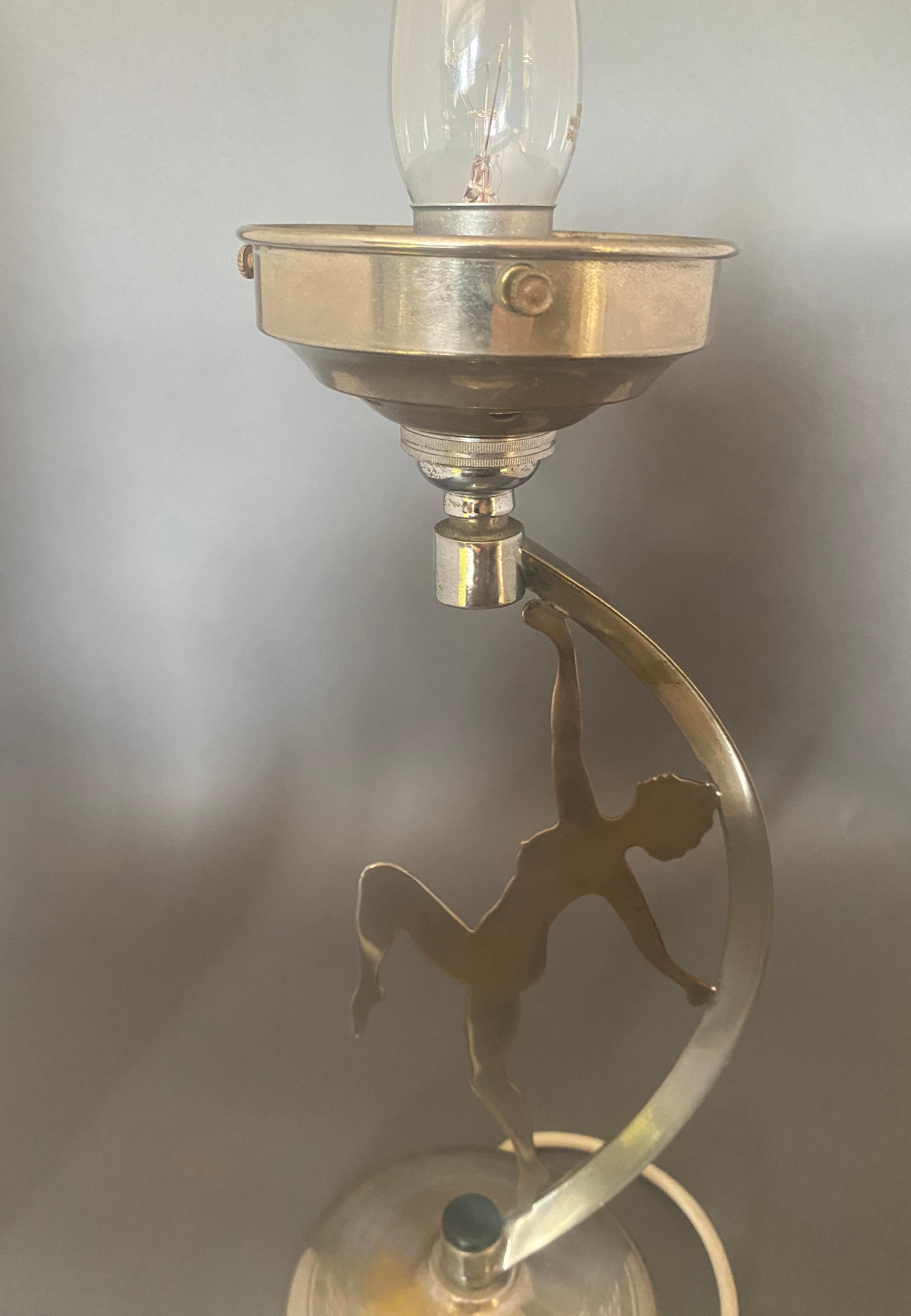 Lampe de dame art déco en chrome avec abat-jour Bon état - En vente à Dereham, GB