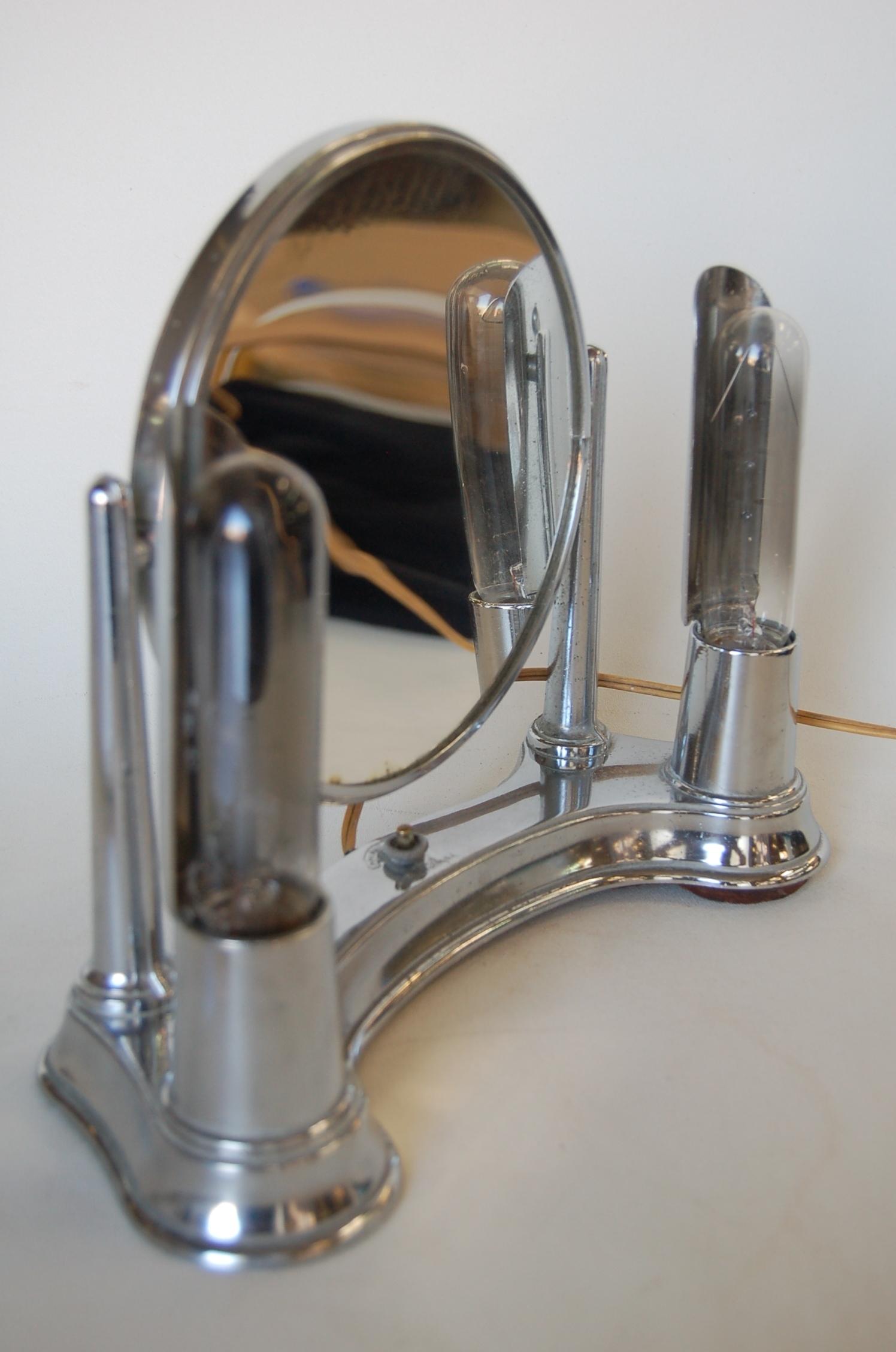 Art Deco Chrome Lightup Vanity Makeup Magnifying Mirror by Bel-Ayre In Excellent Condition In Van Nuys, CA