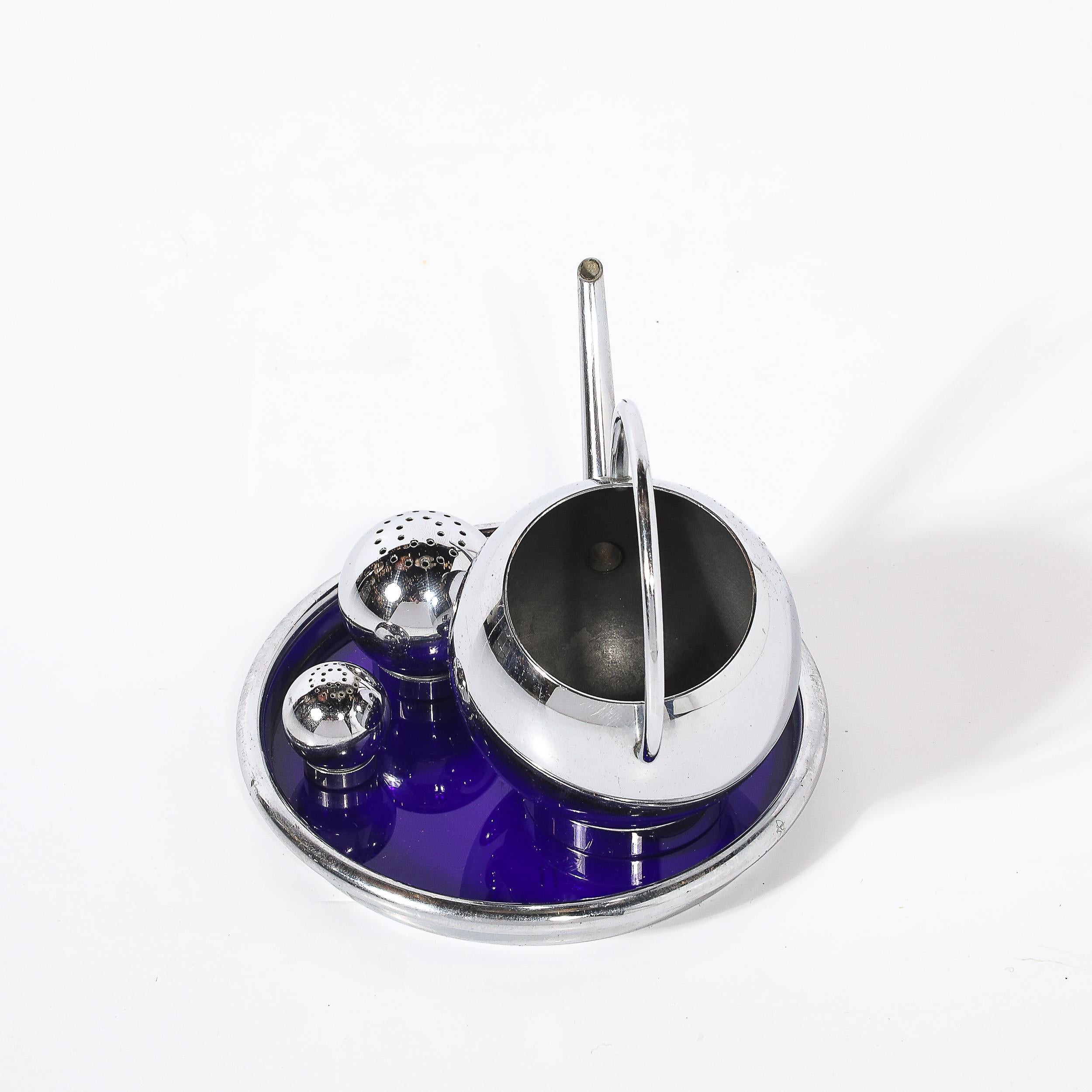 Art Deco Chrome Pancake Corn Set Blue Tray by Russel Wright for Chase In Excellent Condition For Sale In New York, NY