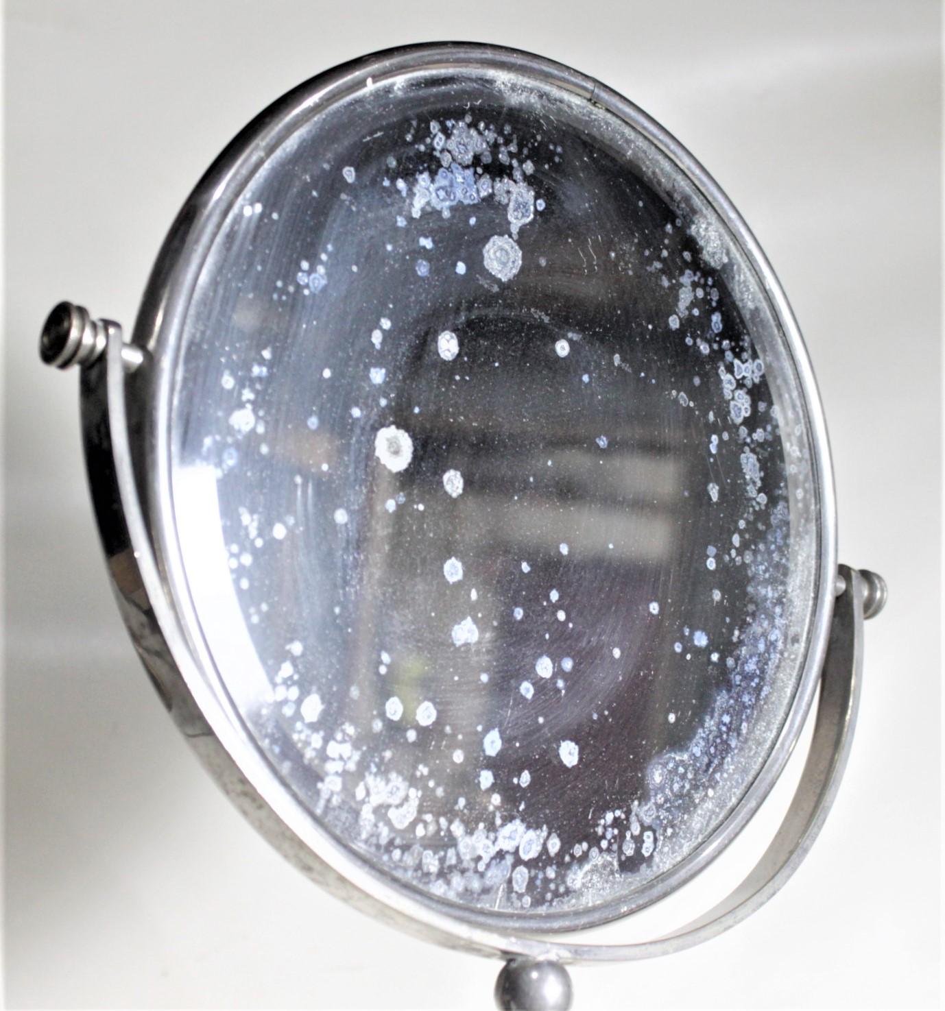 Art-Déco-Spiegel mit Chromsockel für Herren oder Damen und Bürstenhalter im Angebot 3