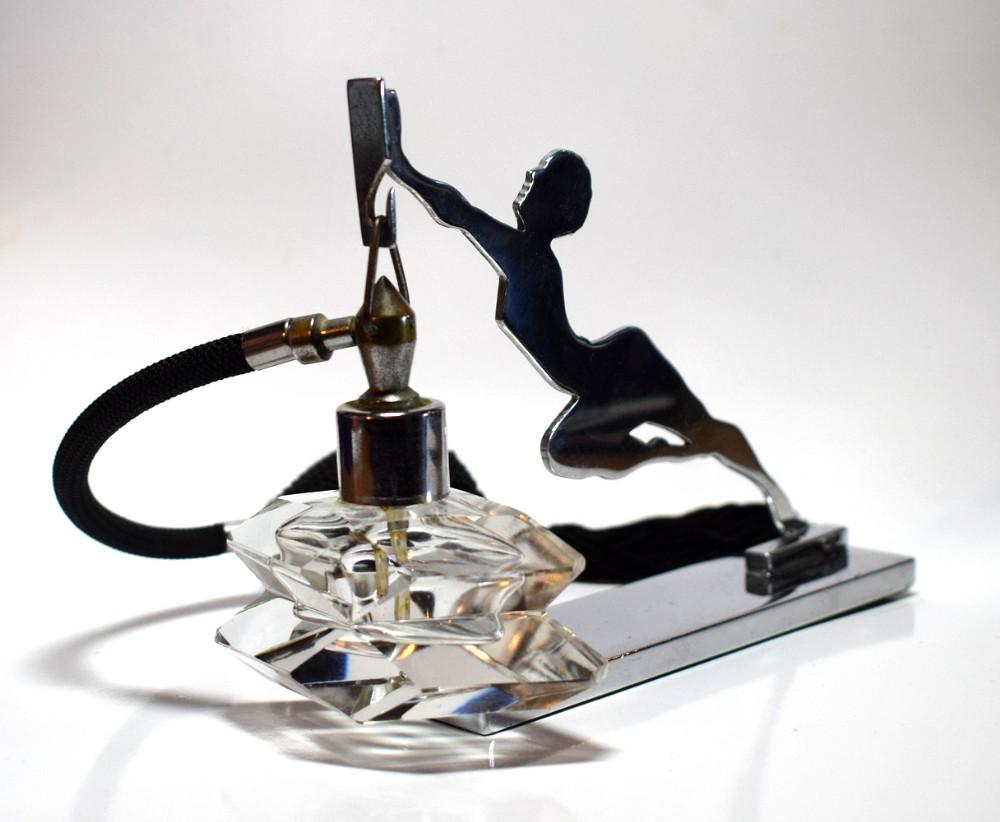 Art Deco Chrome Perfume Bottle Stand with Atomiser, c1930 For Sale 1