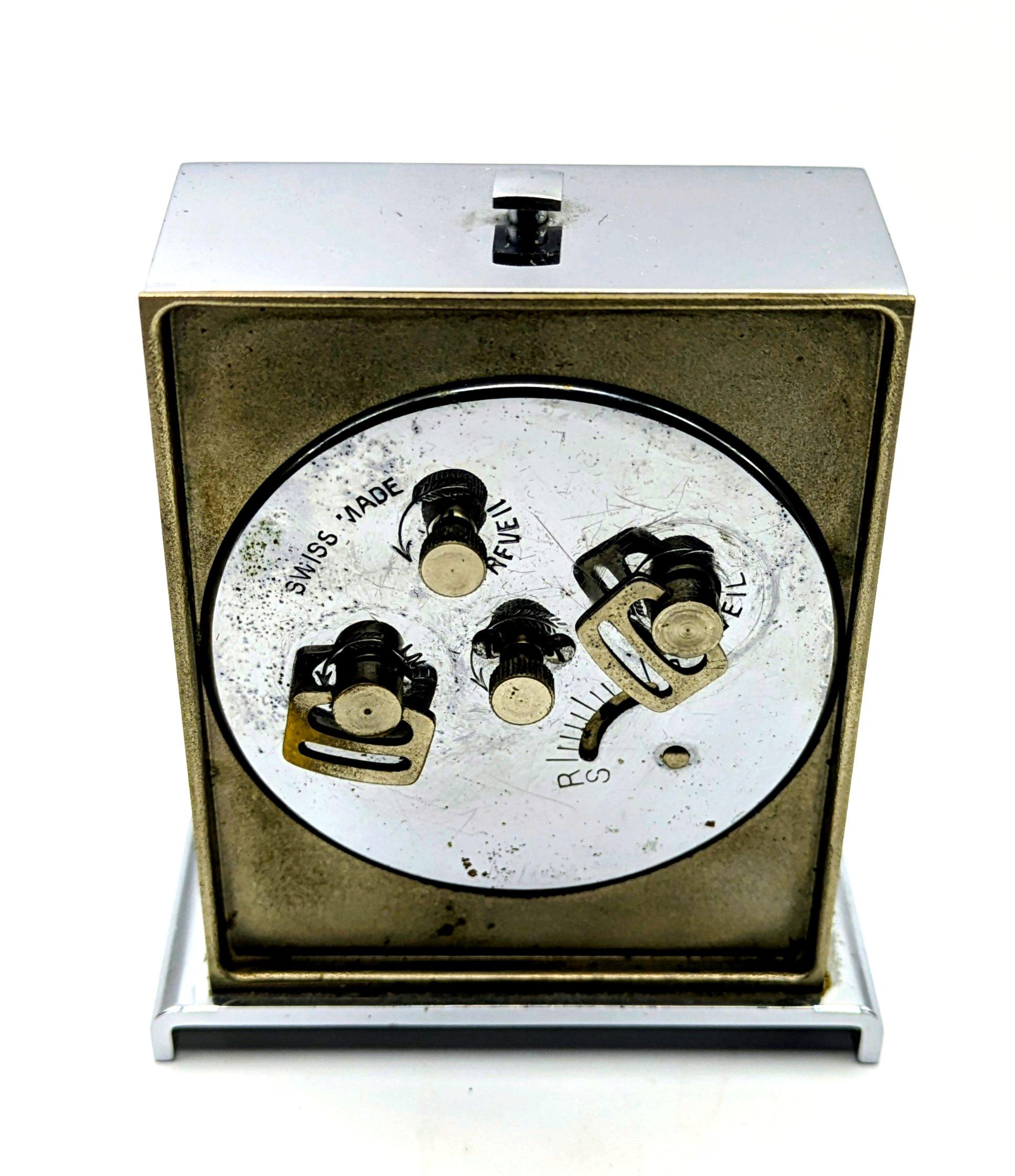 Art Deco Chrome-Plated Travel Clock by Harrods of London (1930s) For Sale 1