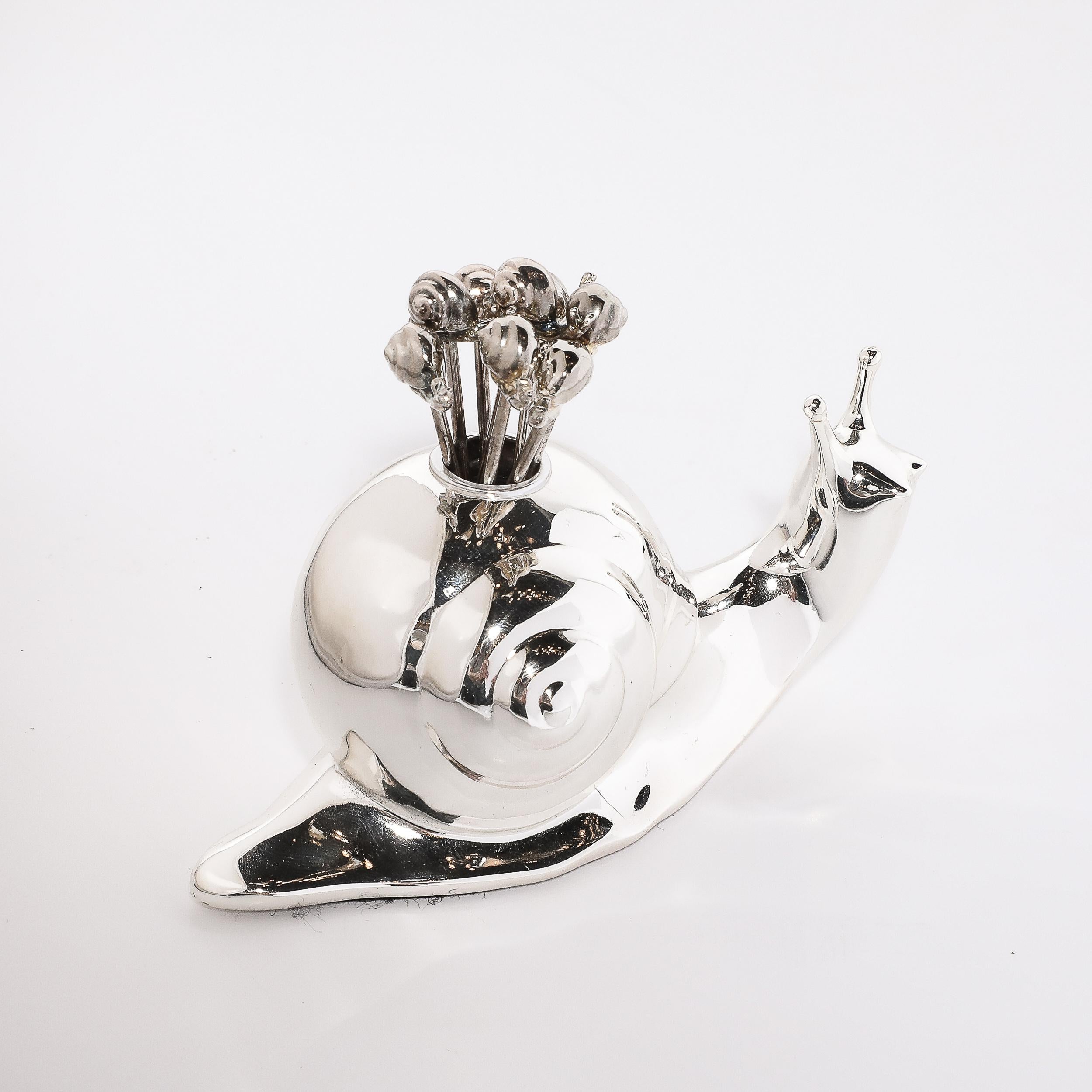 Art déco Serveur à cocktail escargot sculpté en chrome Art Déco par Bejnamin Rabier en vente