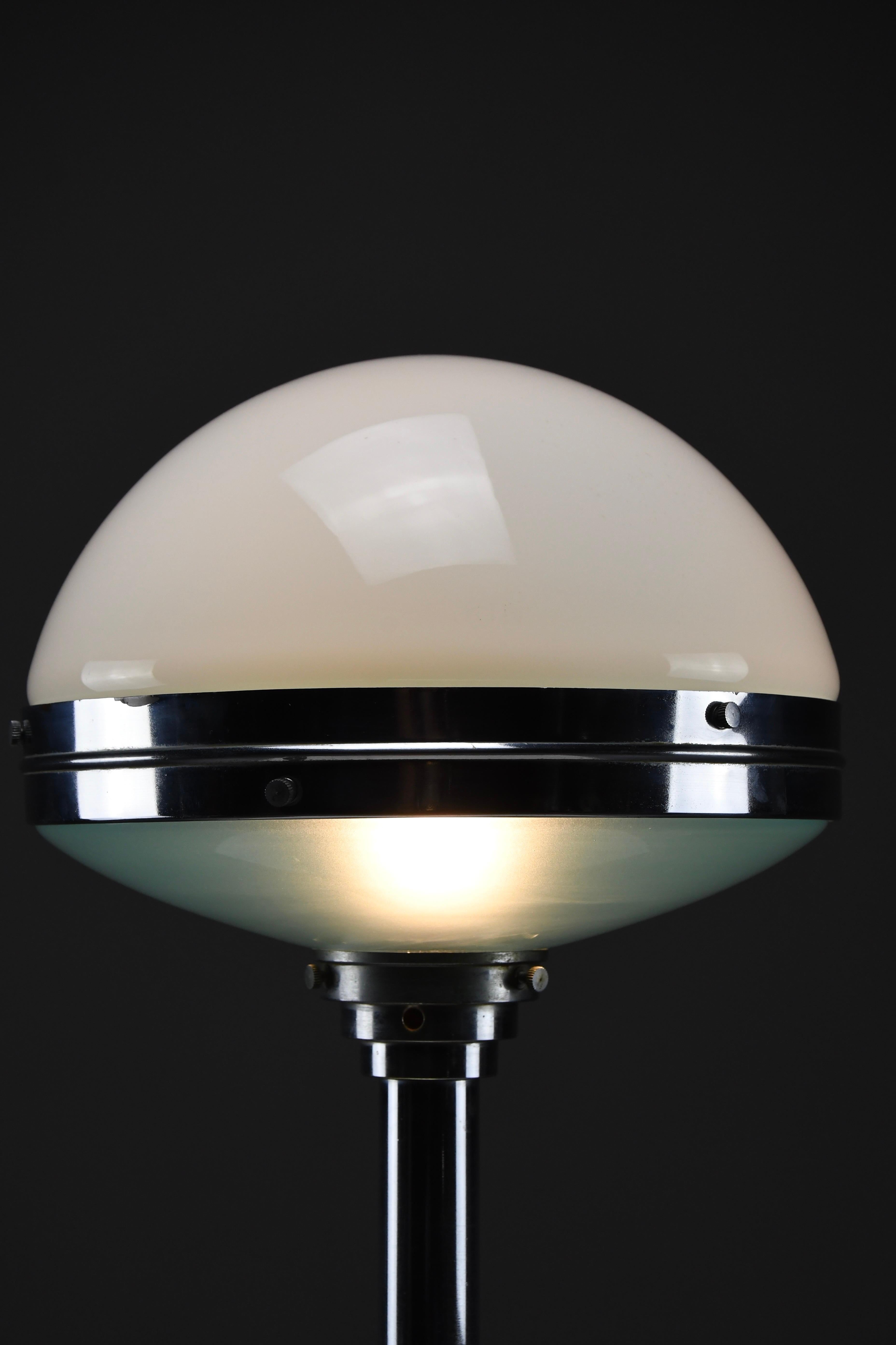 Lámpara de mesa Art Déco cromada de Bosi & Cie - Model Ilrin 135, Francia Años 30 en venta 3