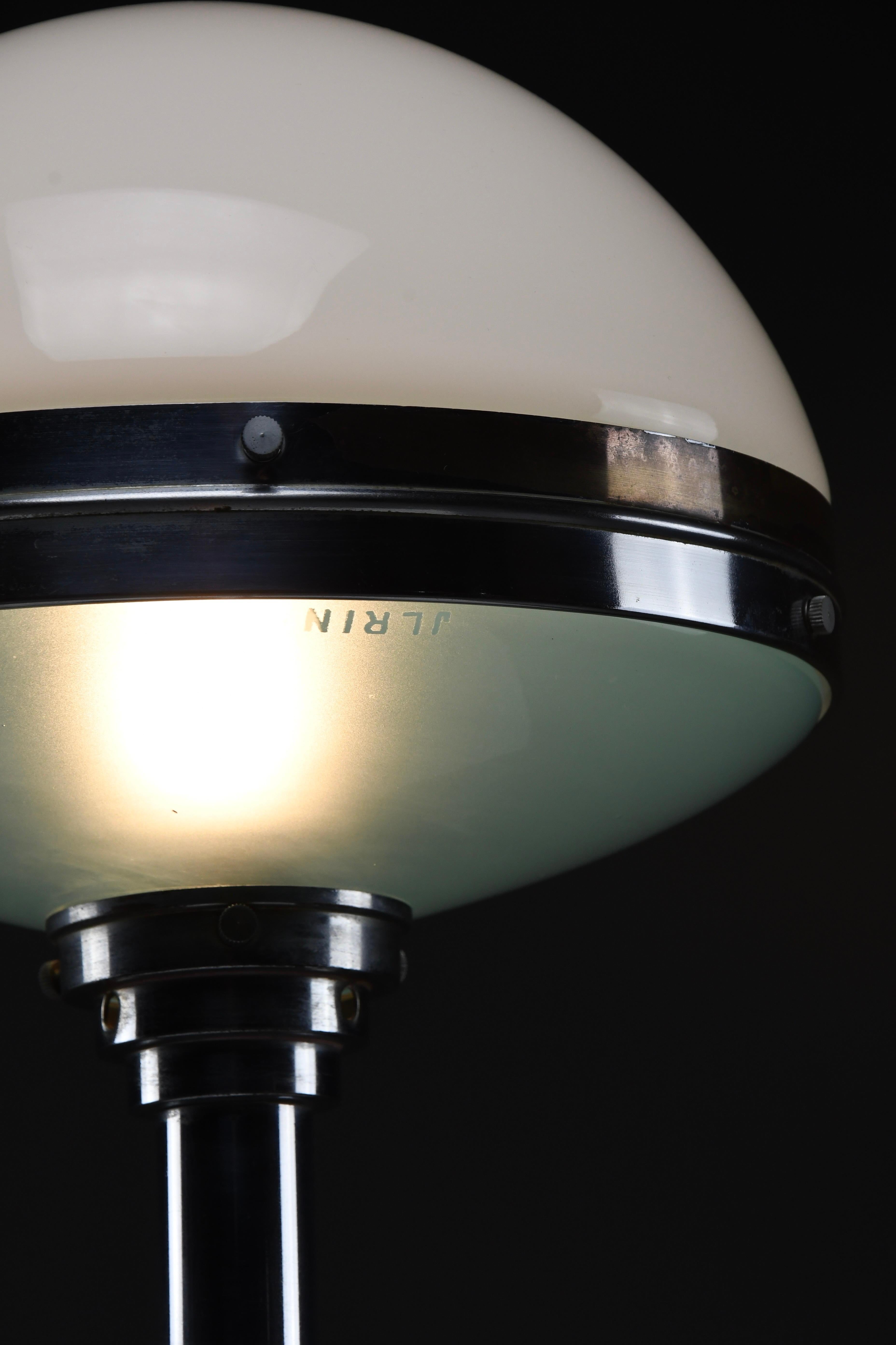 Lámpara de mesa Art Déco cromada de Bosi & Cie - Model Ilrin 135, Francia Años 30 en venta 4