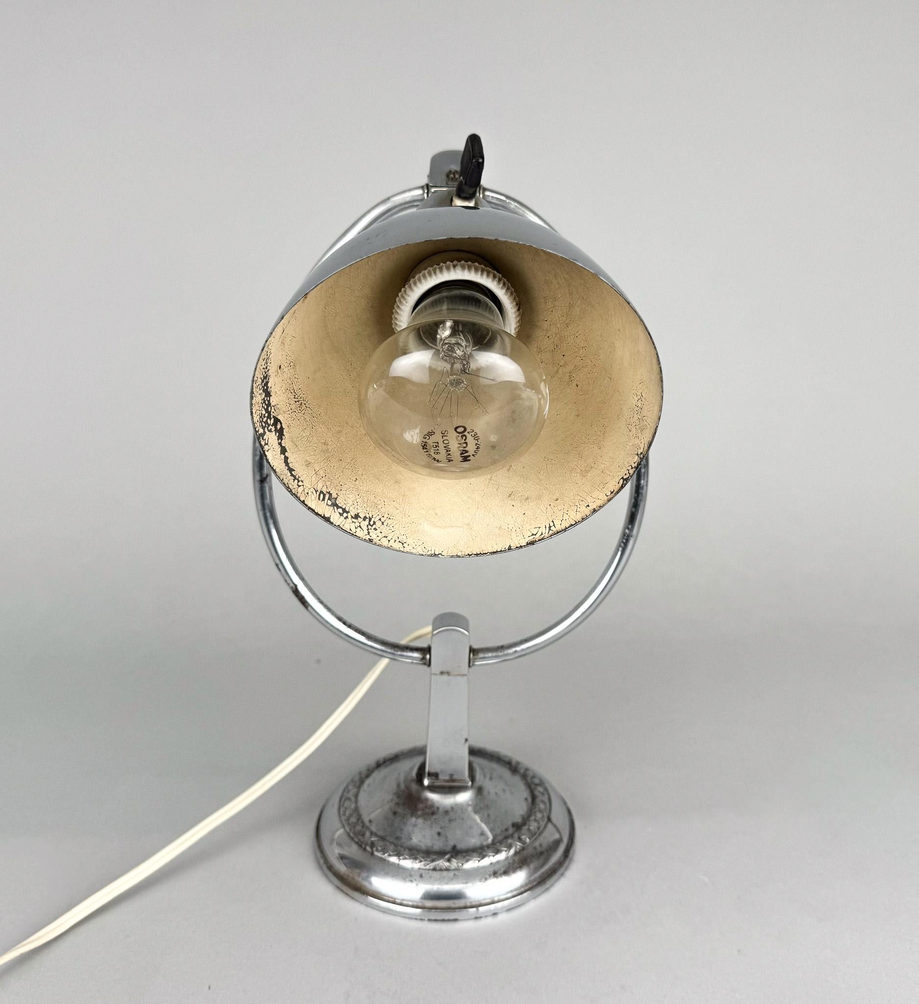 Art Deco Chrome Table Lamp / Lantern, 1930's For Sale 2