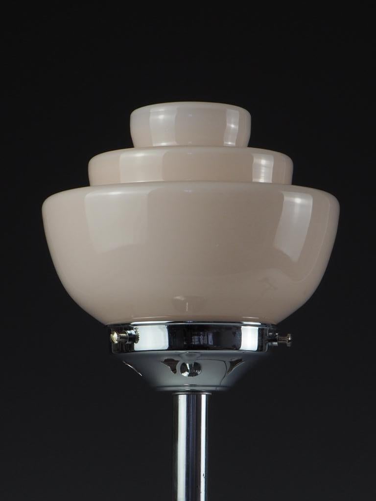 Mid-20th Century Art Deco Chrome Tall Elegant Table Lamp with Art Deco Pink Globe