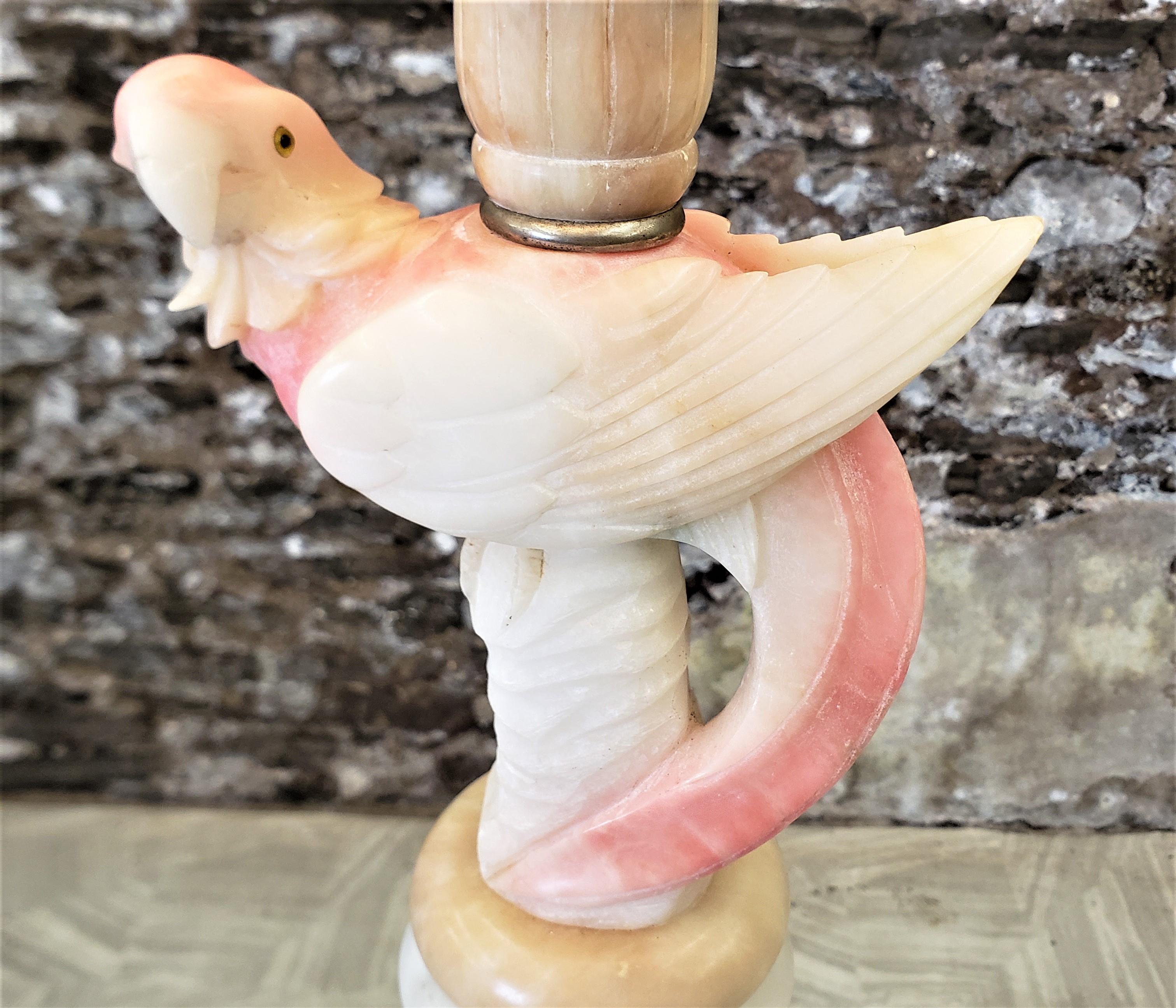 Lampadaire torchère Art Déco chromé avec perroquet sculpté et base en marbre empilée en vente 3