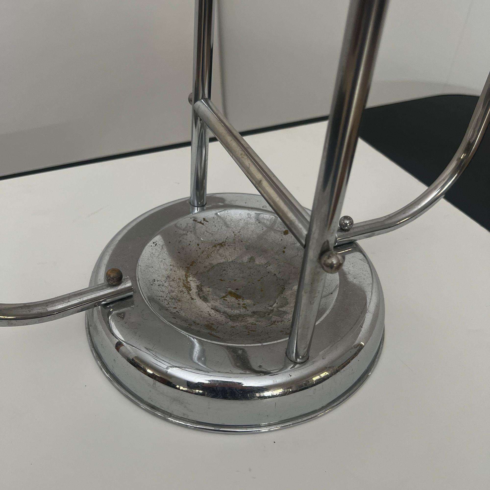 Acier Art Deco Chrome Umbrella Stand, Tubular Steel, Chrome-plated, Belgium circa 1930 en vente