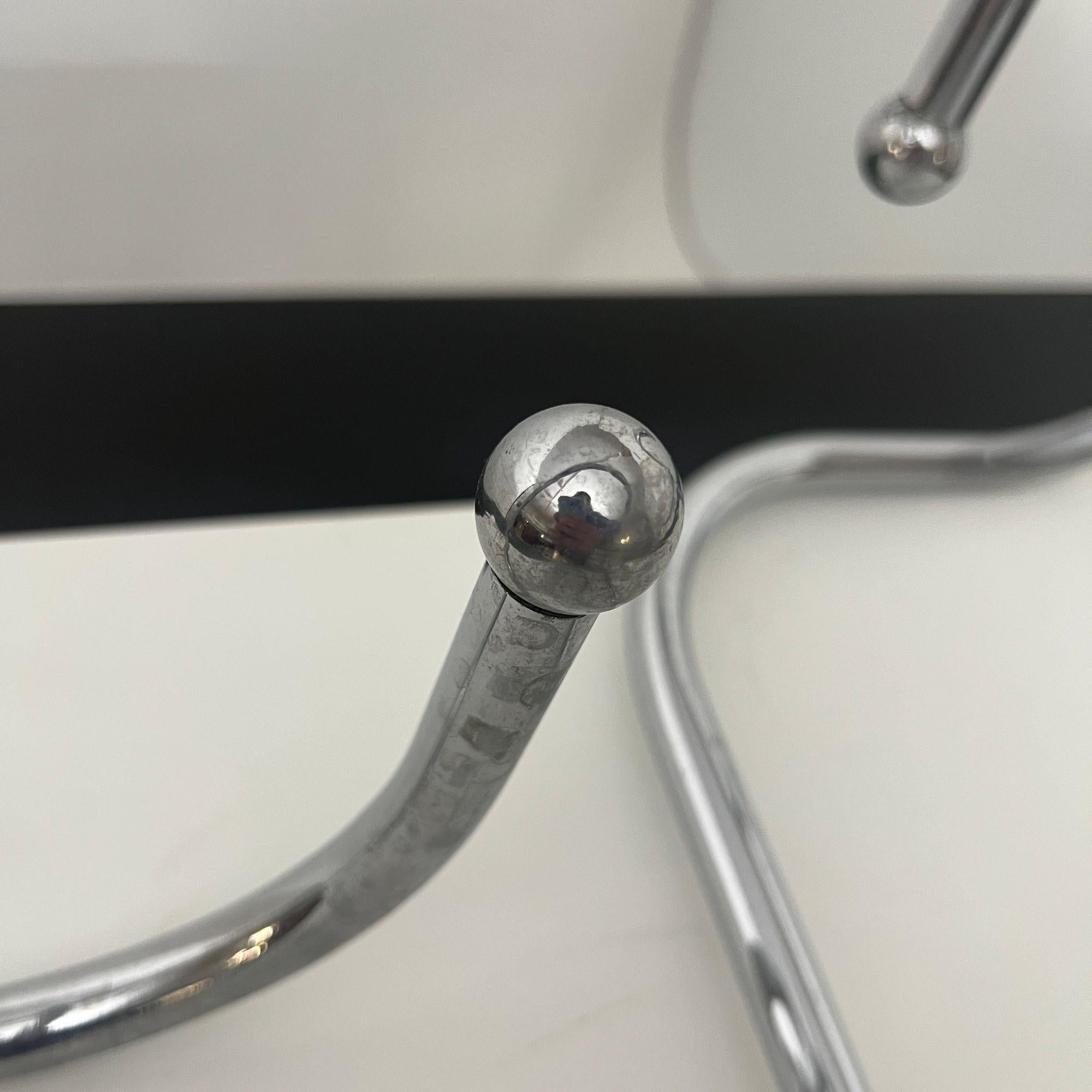 Art Deco Chrome Umbrella Stand, Tubular Steel, Chrome-plated, Belgium circa 1930 en vente 1