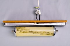 Art-Déco-Wandleuchte aus Chrom mit Originalglas und Holz