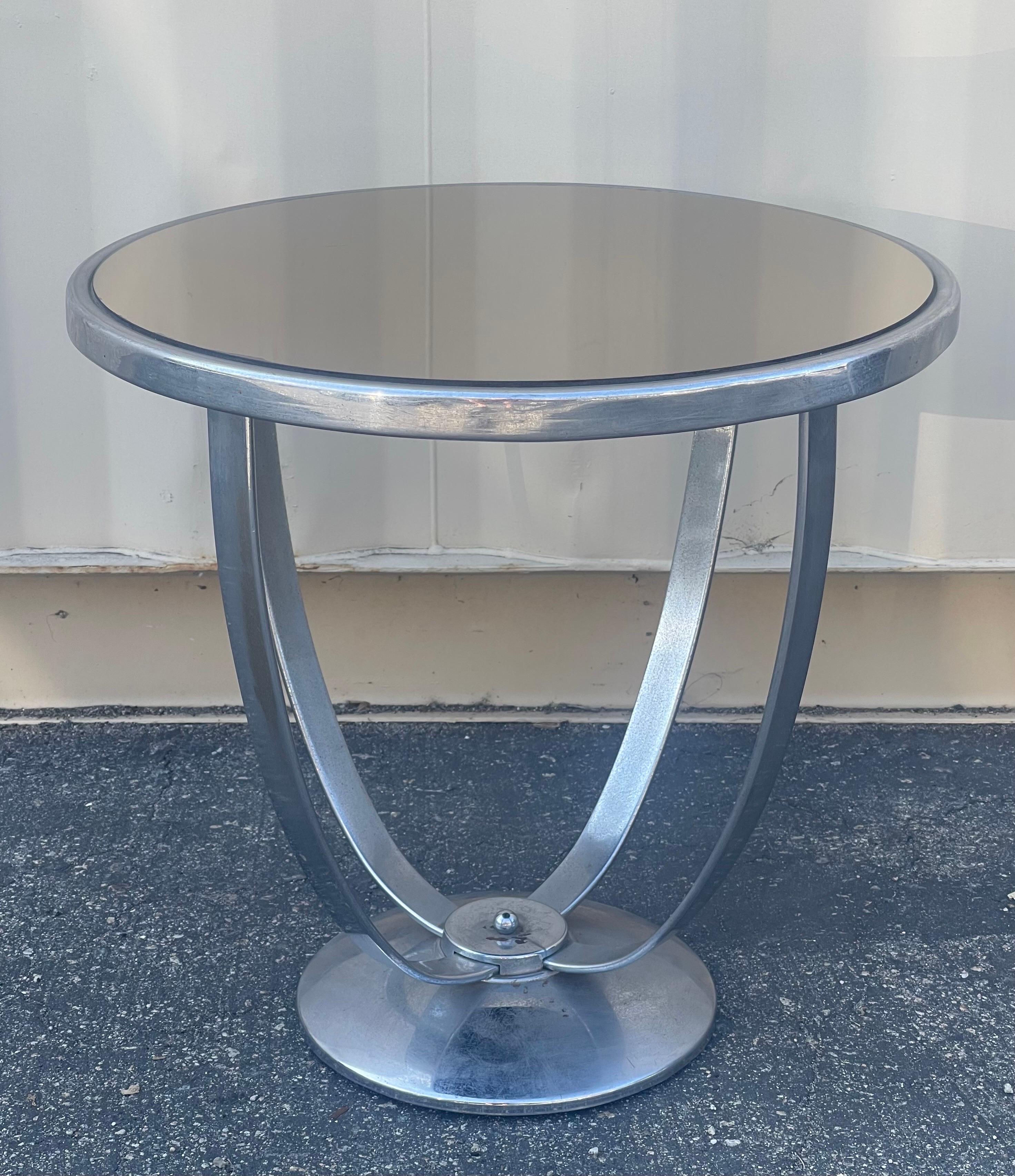 Art Deco Chrome with Mirrored Top Side Table by Wolfgang Hoffman for Howell Co. For Sale 1
