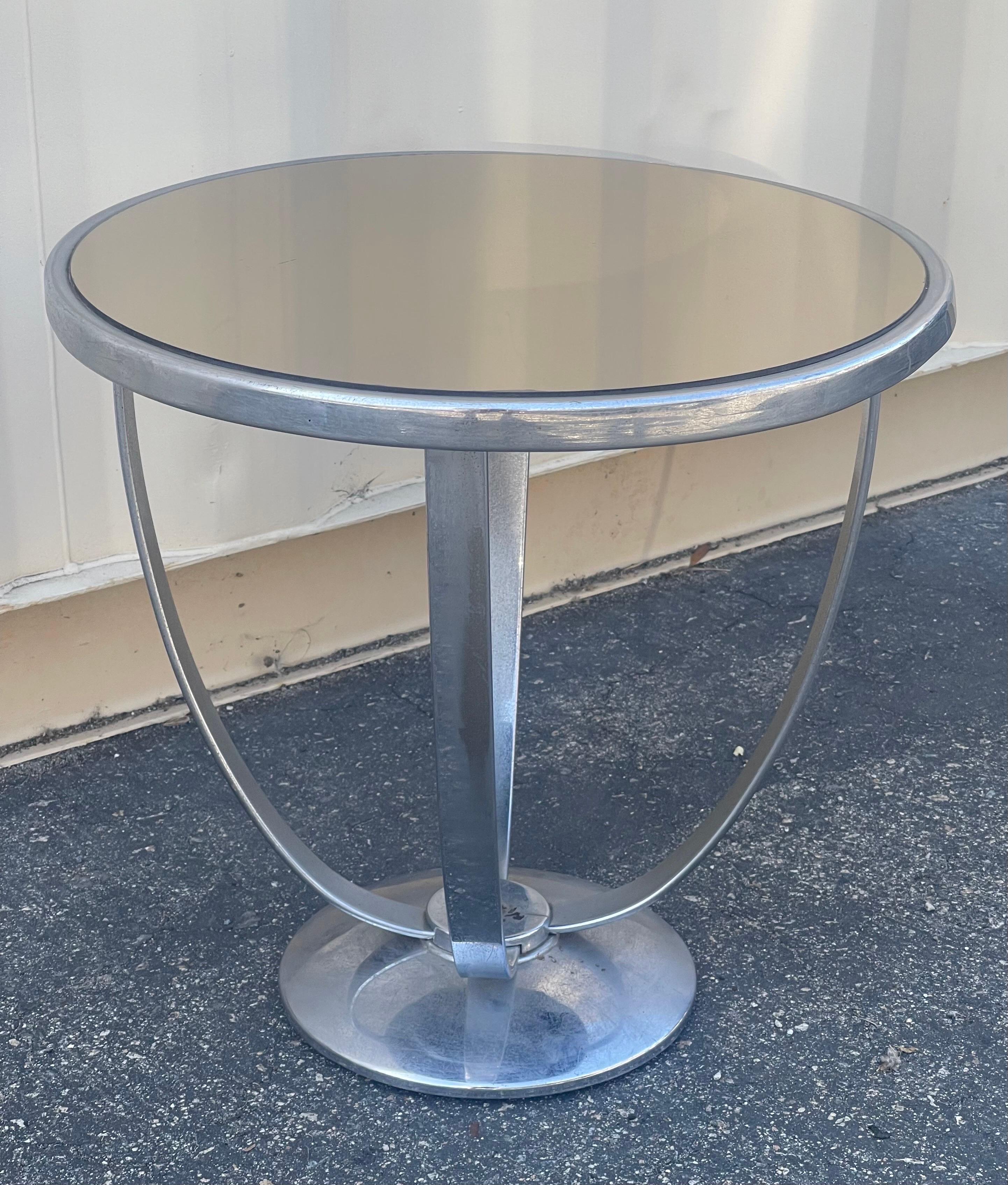 Art Deco Chrome with Mirrored Top Side Table by Wolfgang Hoffman for Howell Co. For Sale 2