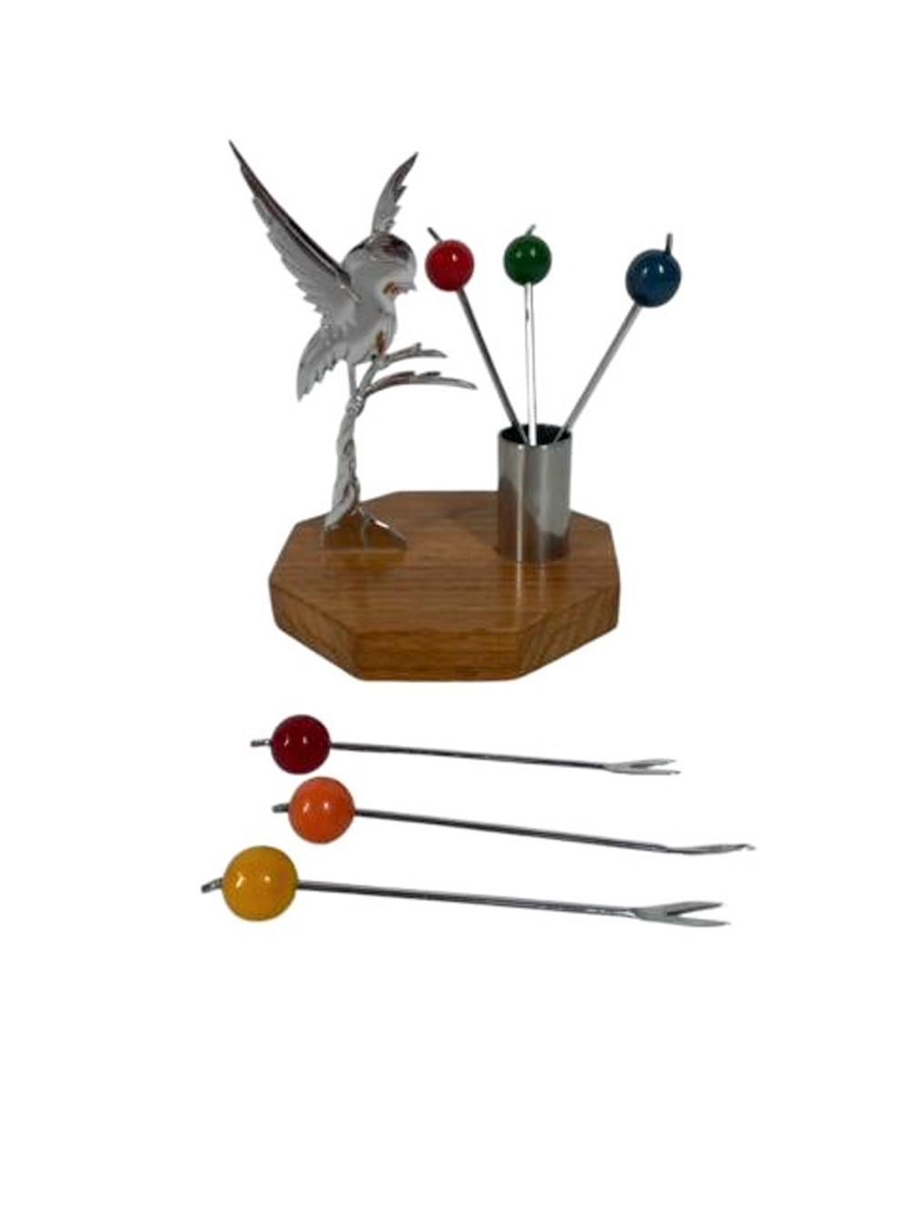 Juego de Cuchillos de Cromo y Madera Art Decó con Pájaro Aterrizando en un Árbol para Recoger Bayas siglo XX en venta