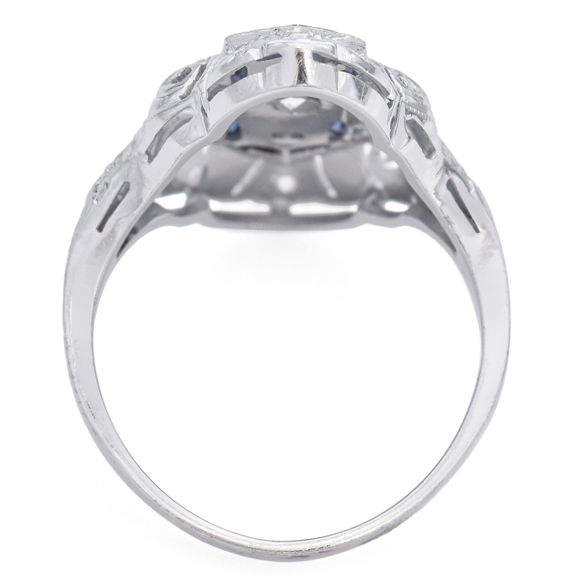 Women's Art Deco Chromium White Gold Diamond and Sapphire Filigree Dinner Ring For Sale