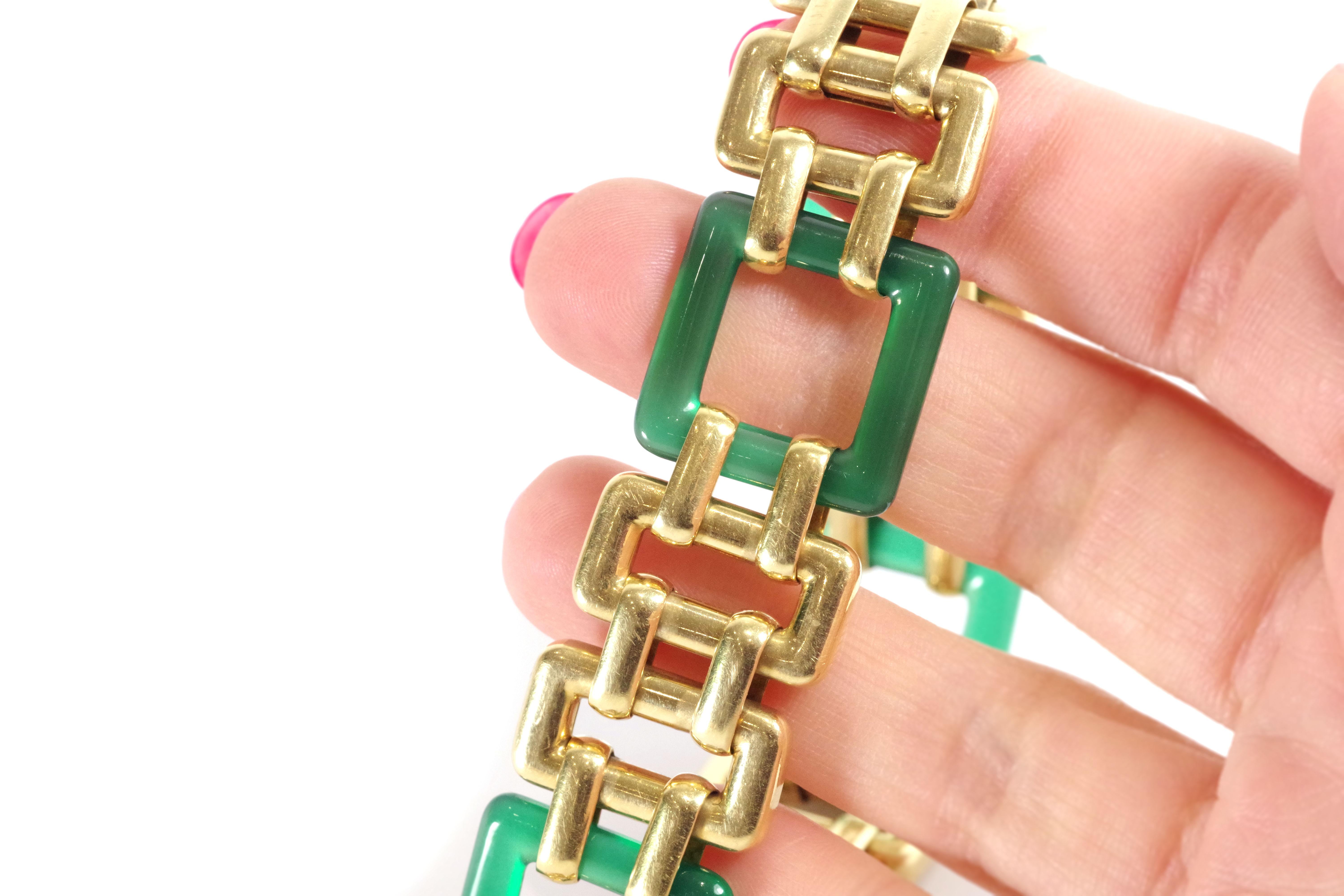 Women's Art Deco Chrysoprase Square Gold Bracelet in 18k Gold, Green Chalcedony For Sale