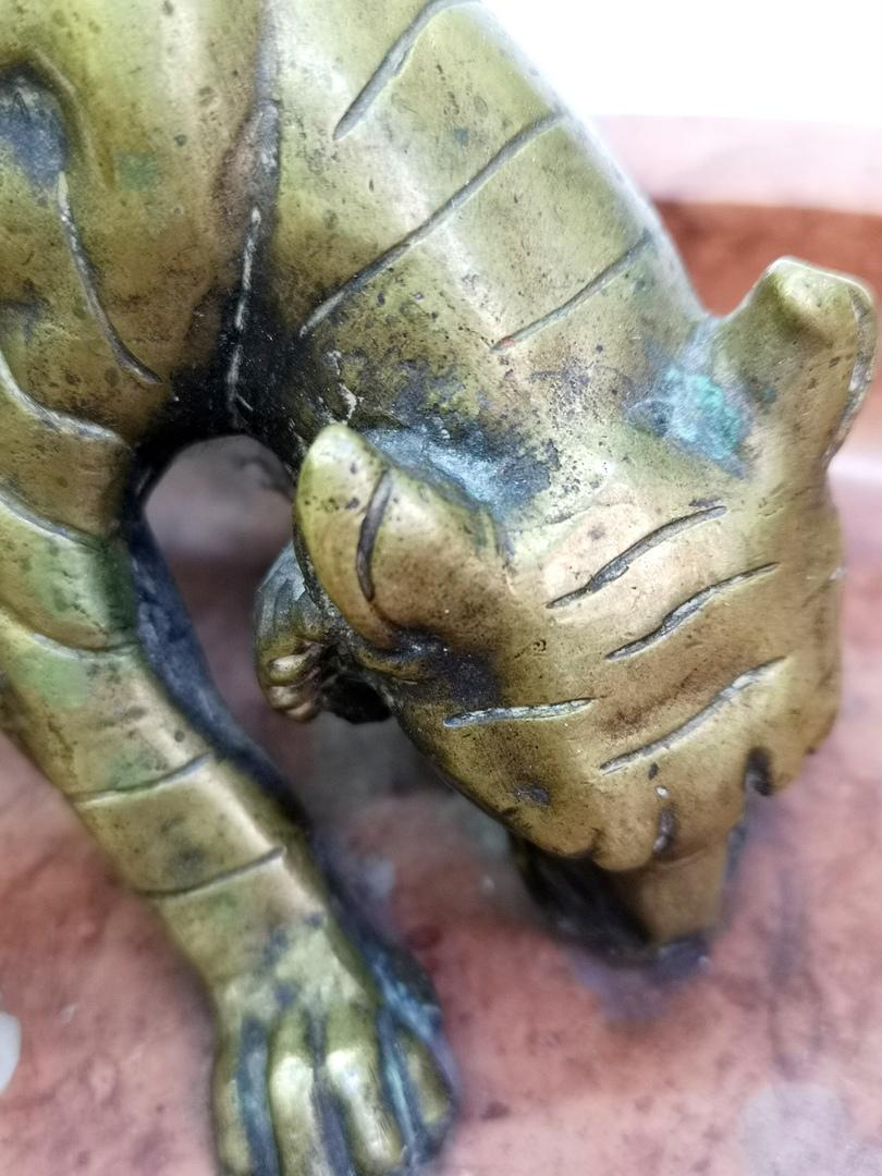 Art Deco Cigar Ashtray of Bronze with Bronze Tiger Motife, 1930s 2