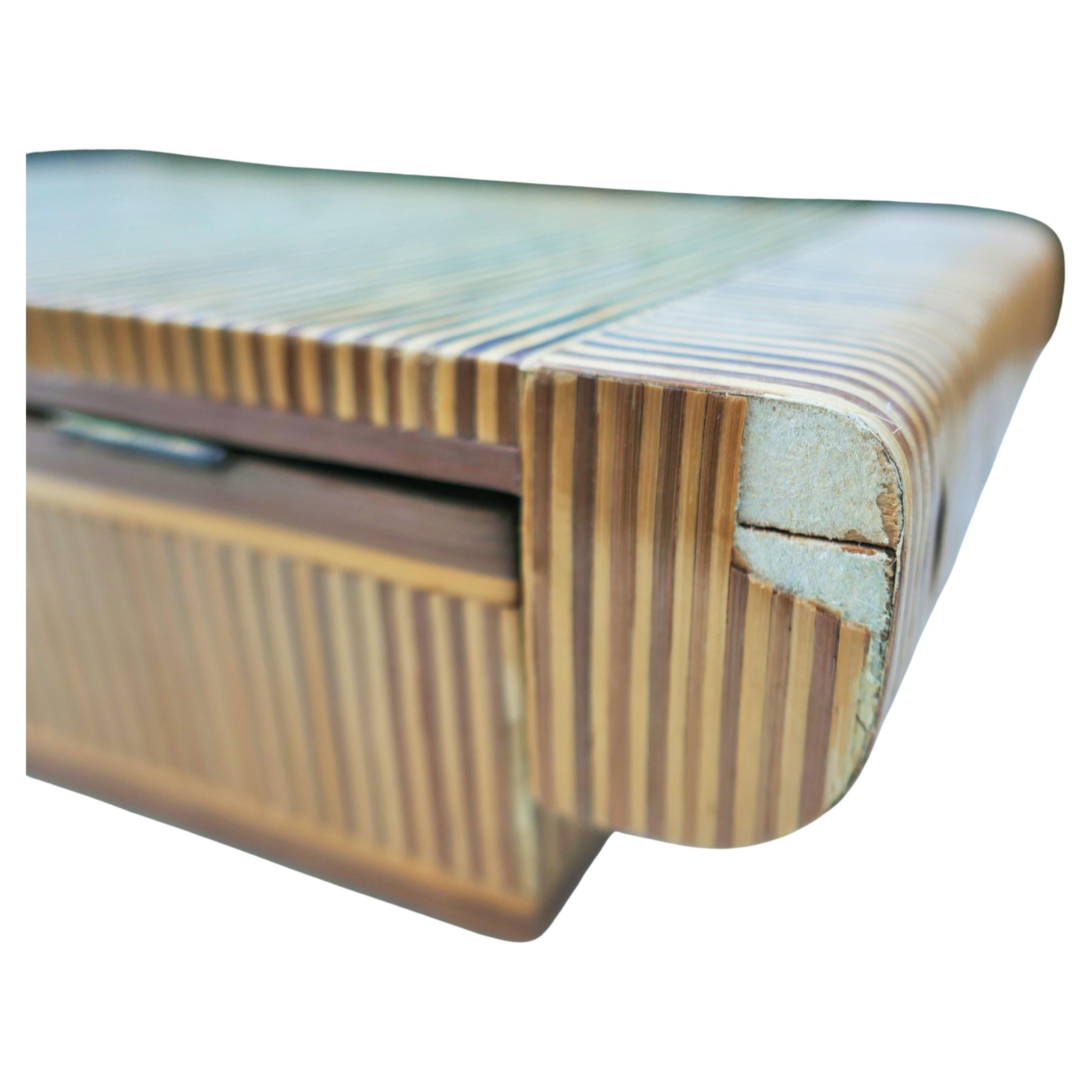Art Deco cigarette holder. For Sale 1