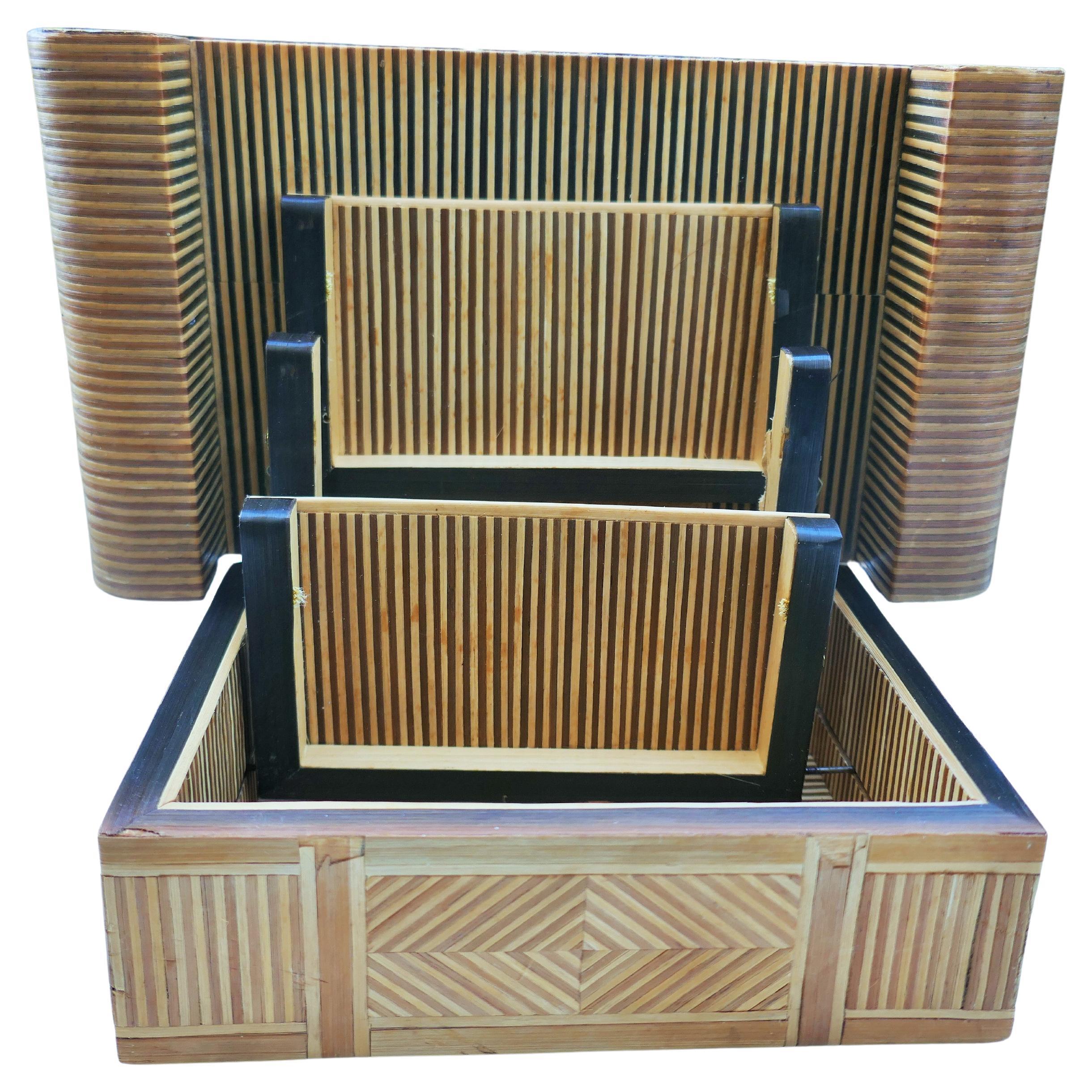 Art Deco cigarette holder. For Sale 3