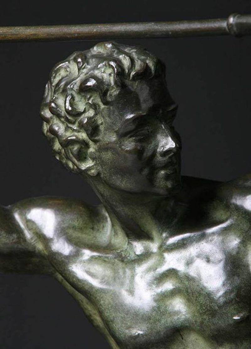 20ième siècle Sculpture de gladiateur Art Déco Cipriani en bronze sur socle en marbre en vente