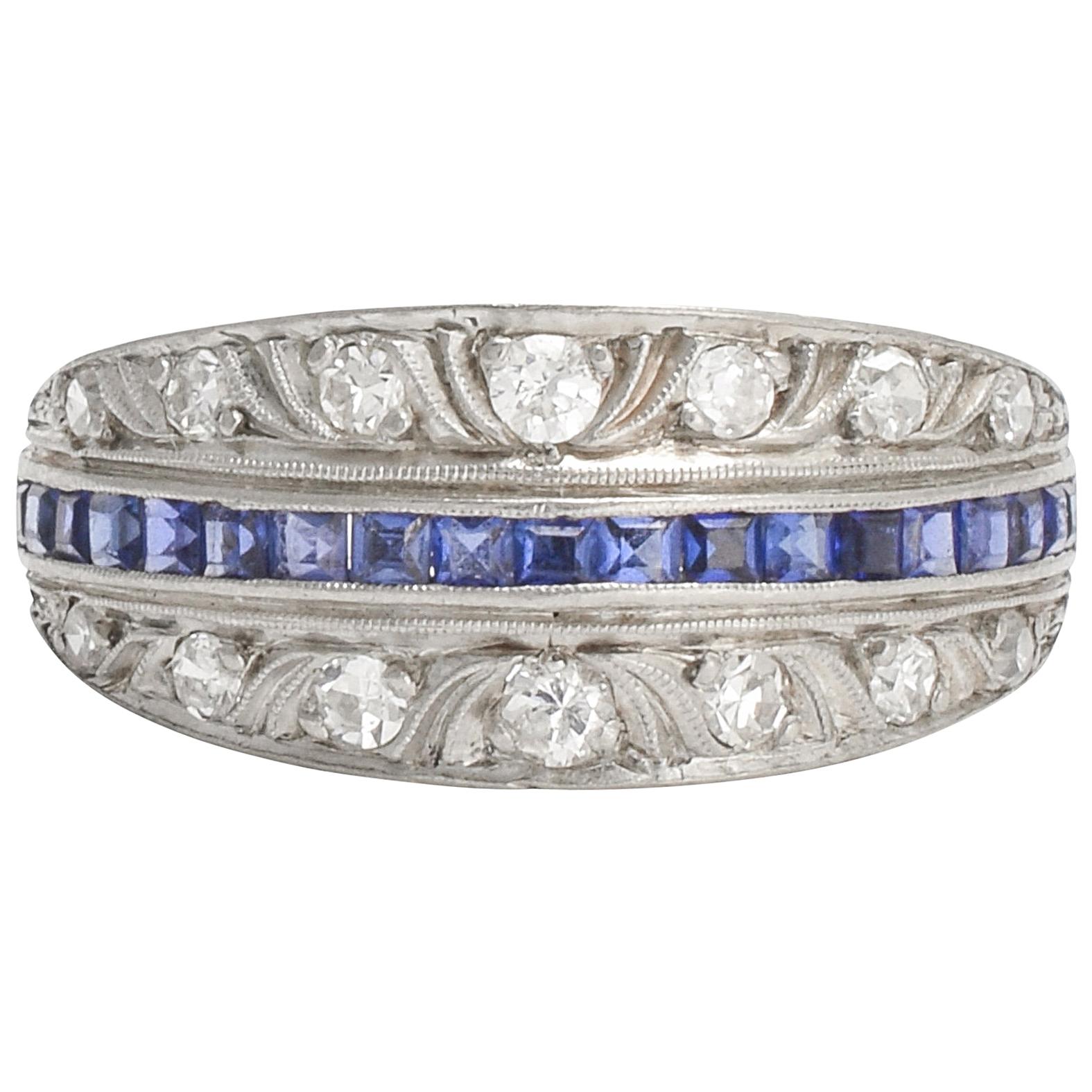 Art Deco, circa 1920 Sapphire Diamond Seam Ring
