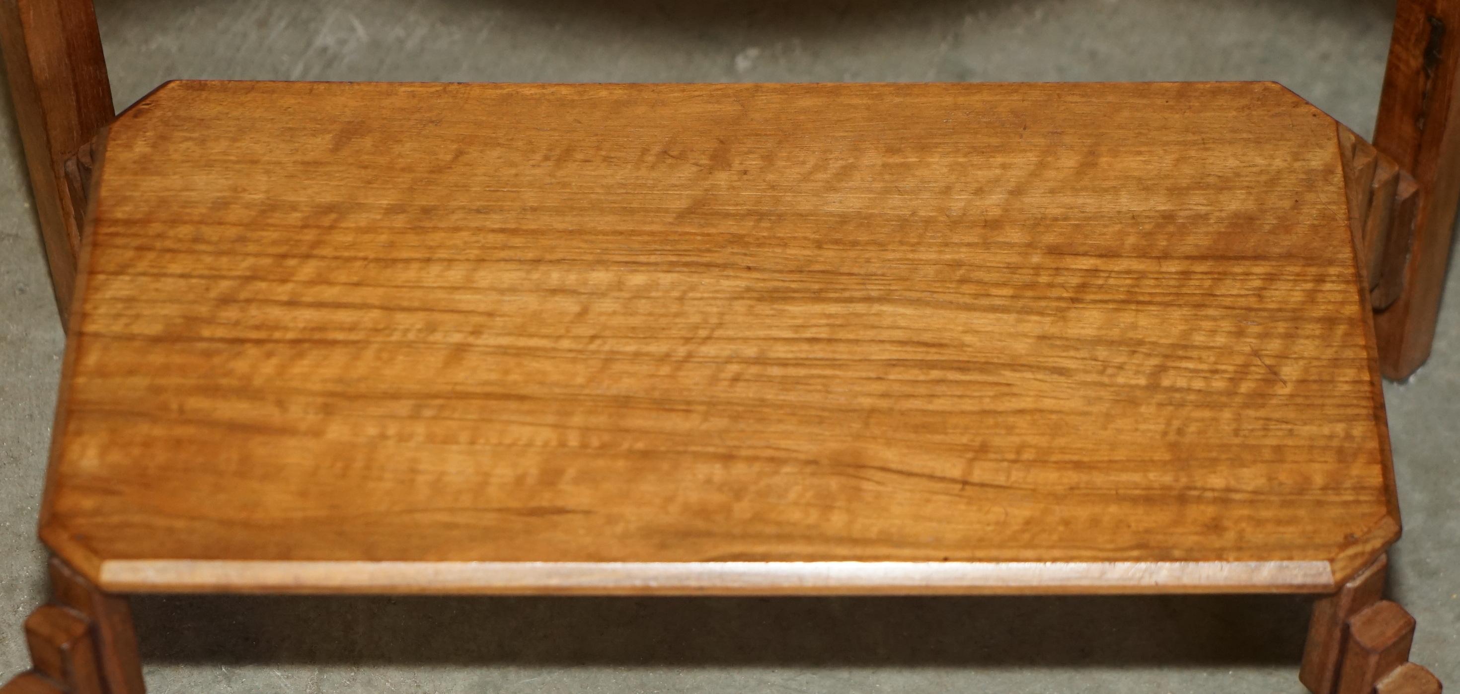 ART DECO CIRCA 1920's MOTHER OF PEARL WALNUT TRAY TABLE WITH REMOVABLE TRAY For Sale 6