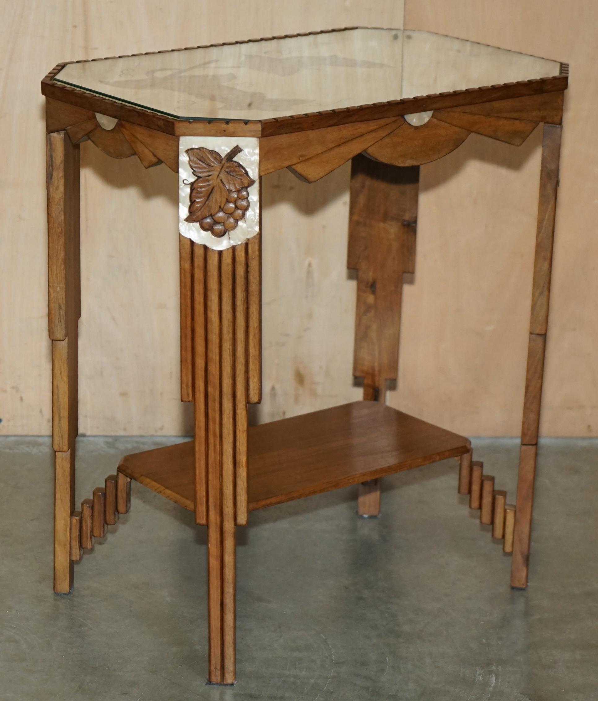 ART DECO CIRCA 1920's MOTHER OF PEARL WALNUT TRAY TABLE WITH REMOVABLE TRAY For Sale 7