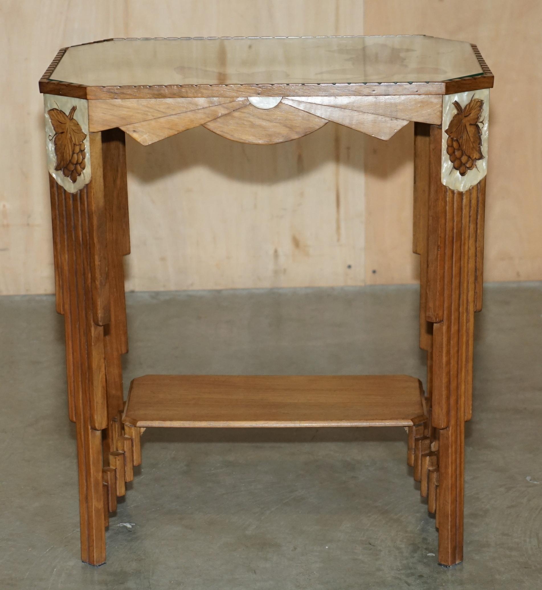 ART DECO CIRCA 1920's MOTHER OF PEARL WALNUT TRAY TABLE WITH REMOVABLE TRAY For Sale 11